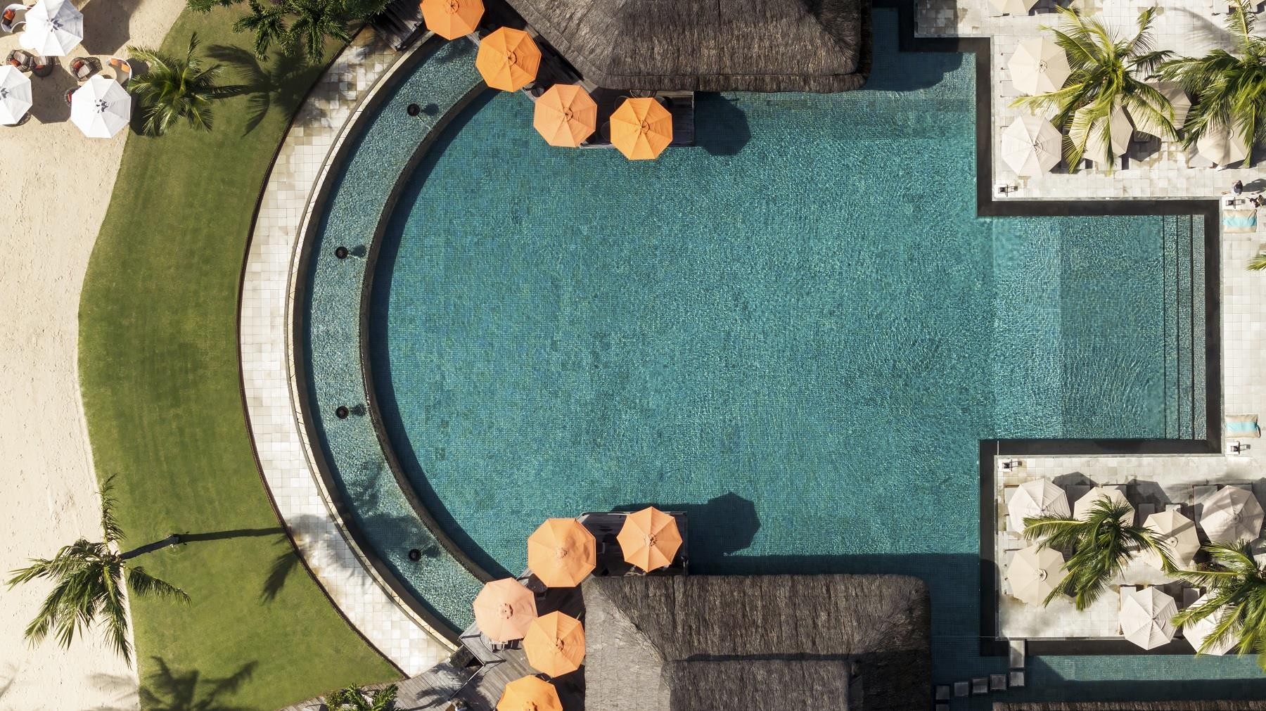 Constance Prince Maurice  24