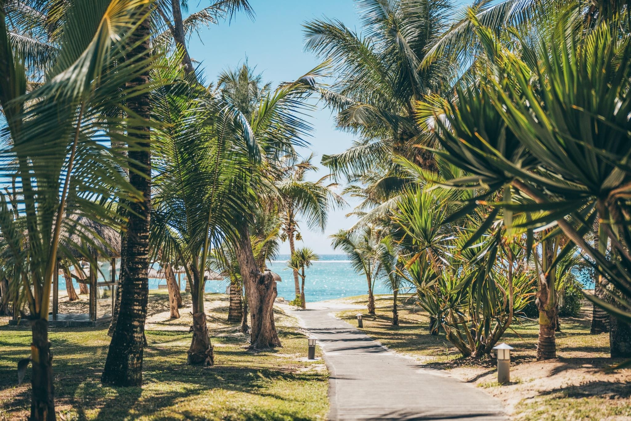 Crystals Beach Resort Belle Mare 11