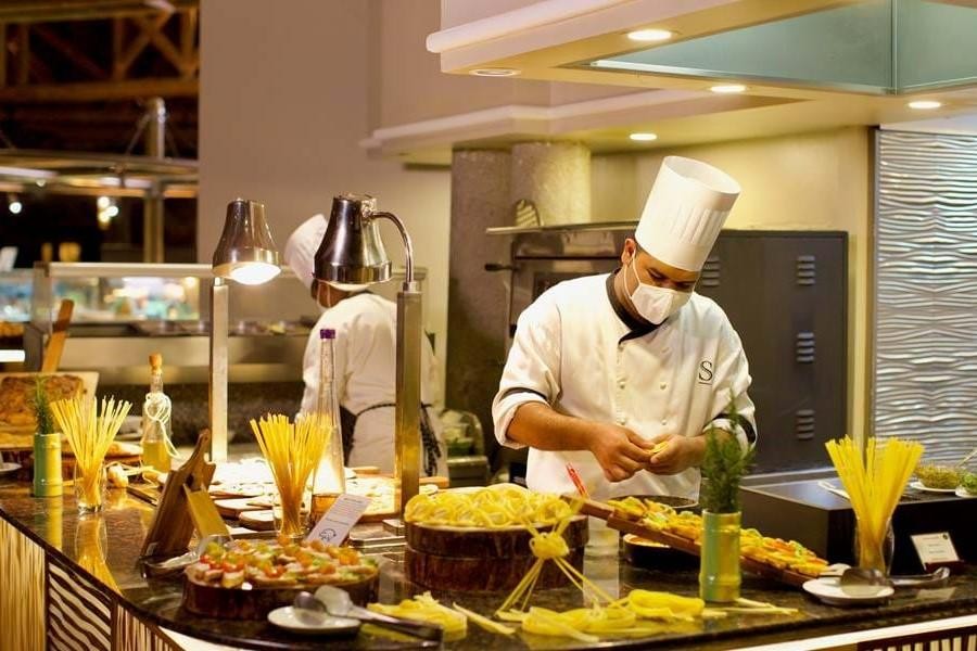 Sands Suites Resort & Spa 9