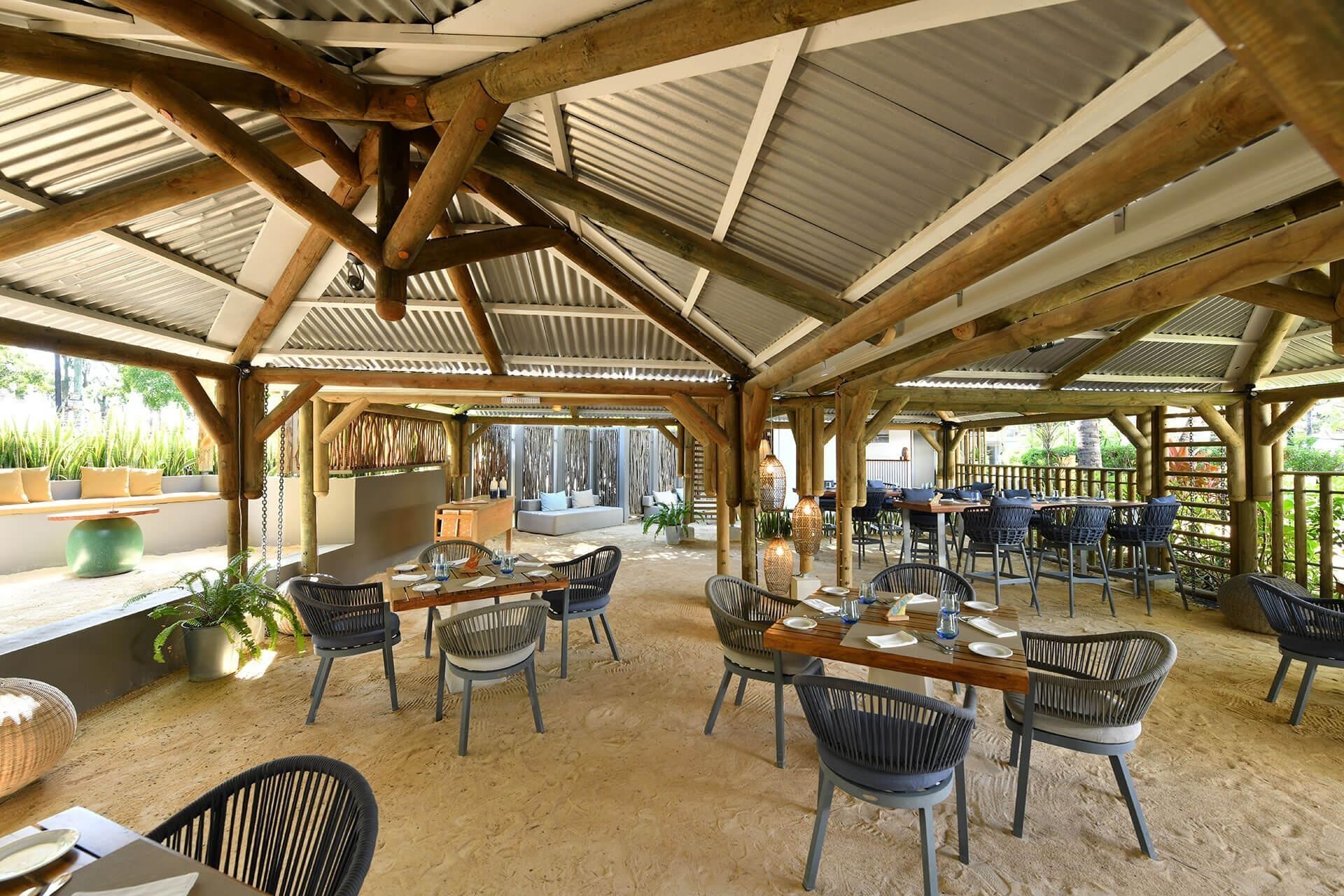 Veranda Tamarin Hotel and Spa 10