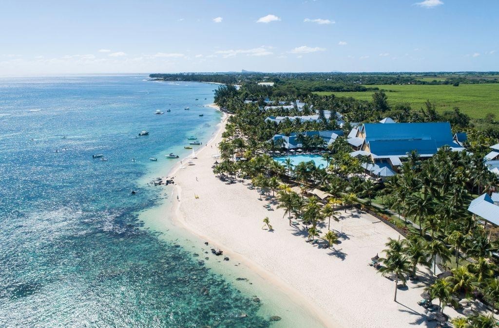 Victoria Beachcomber Resort & Spa 20