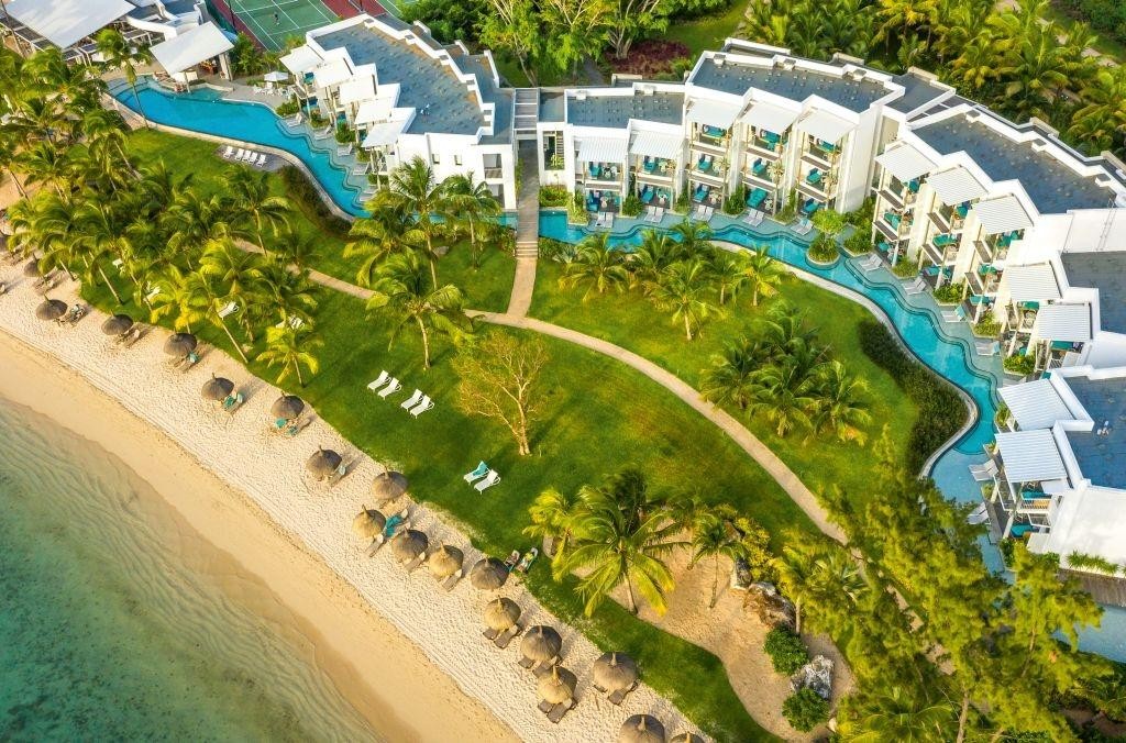 Victoria Beachcomber Resort & Spa 16