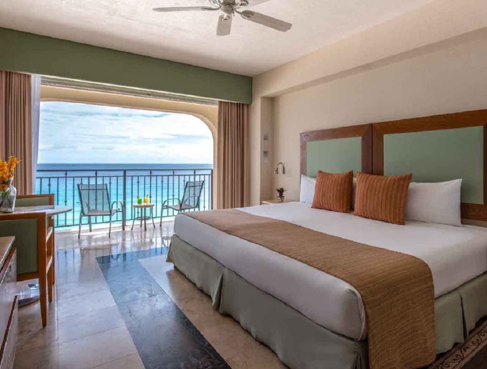 Grand Park Royal Cancun 6