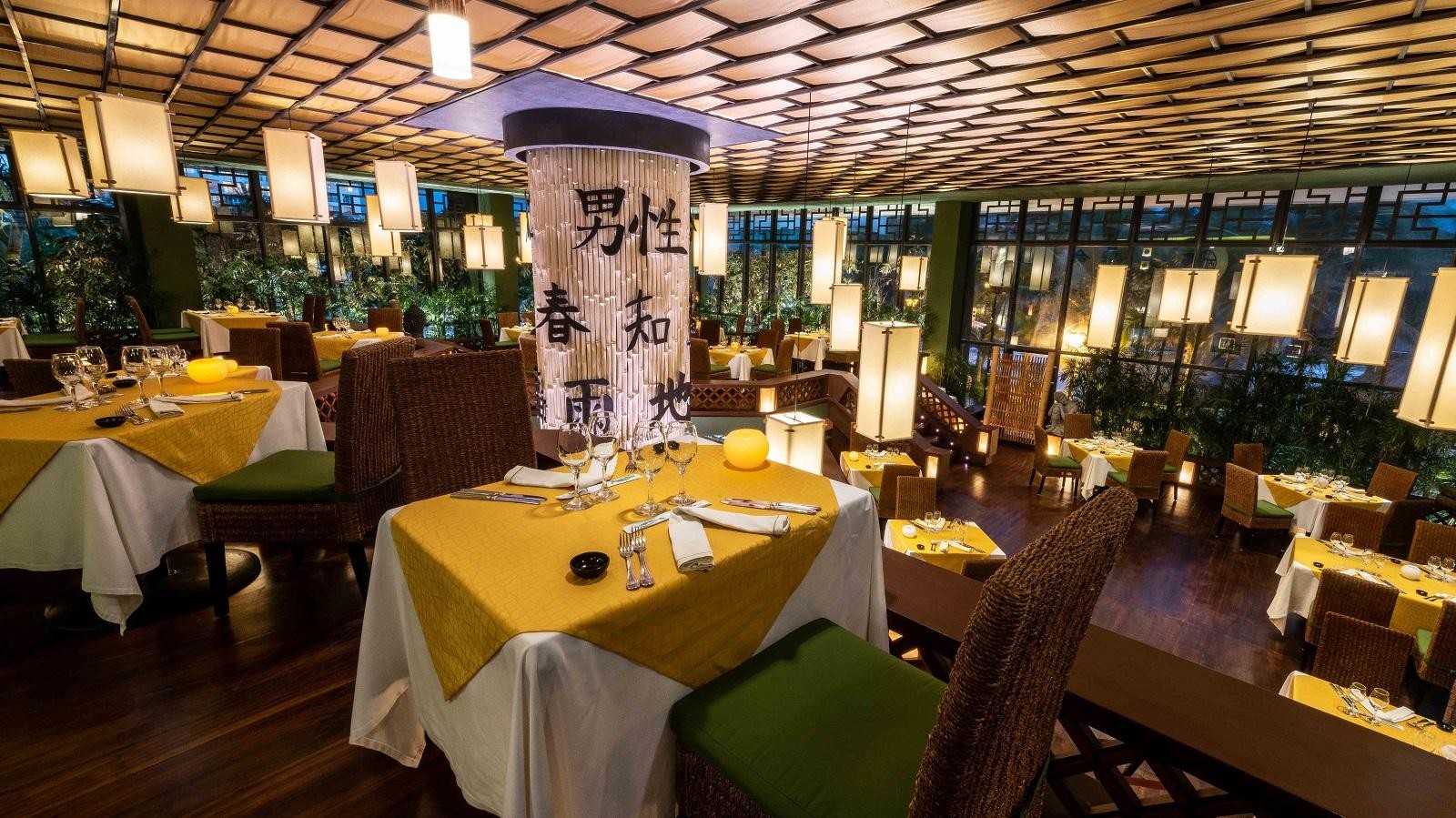 Grand Park Royal Cancun 10