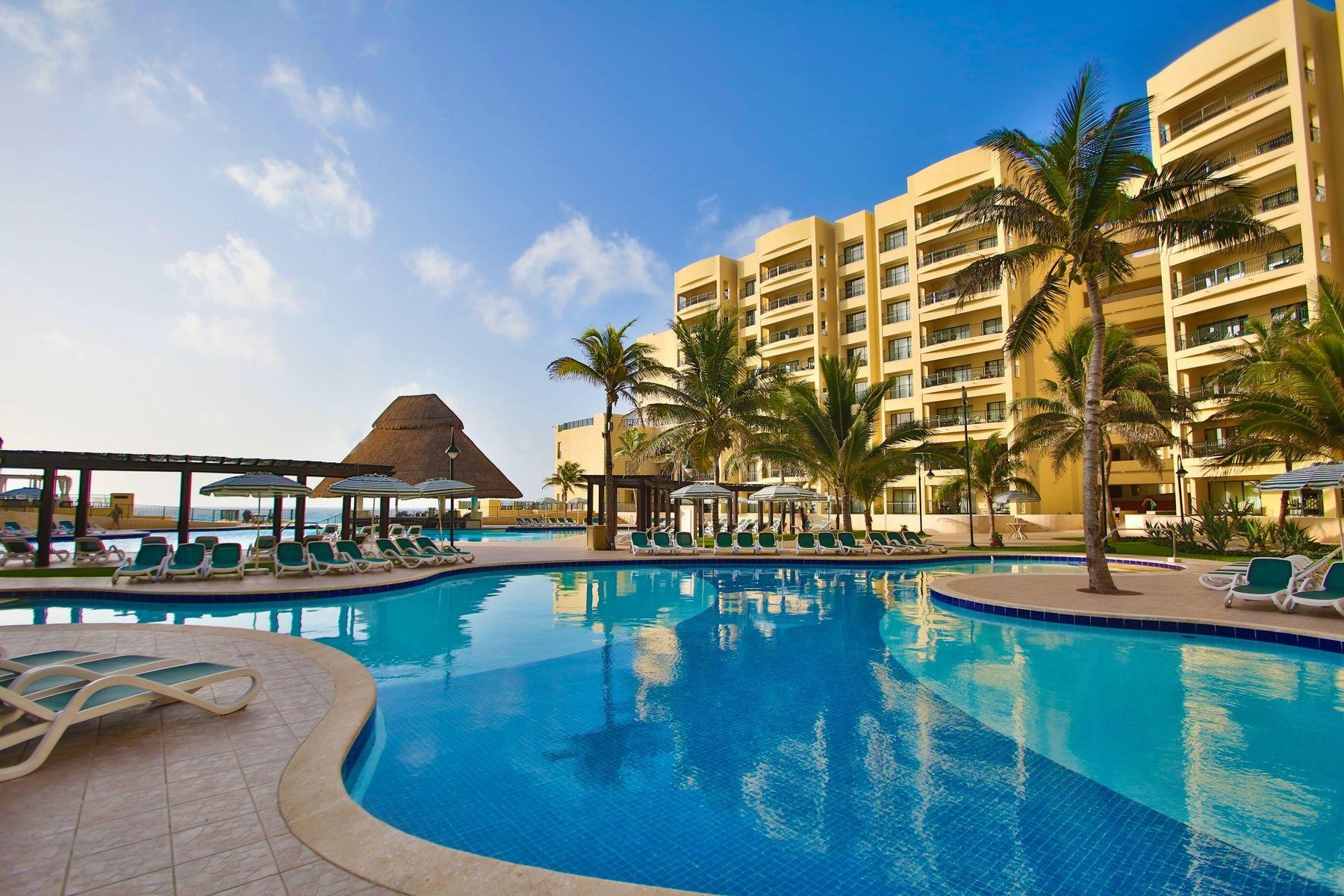 Royal Uno All Inclusive Resort & Spa 2