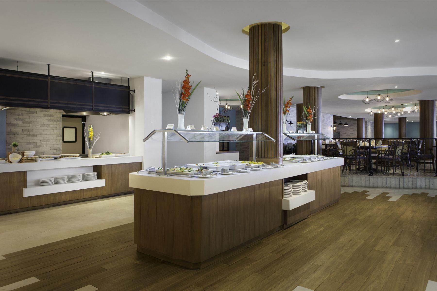 Royal Uno All Inclusive Resort & Spa 11