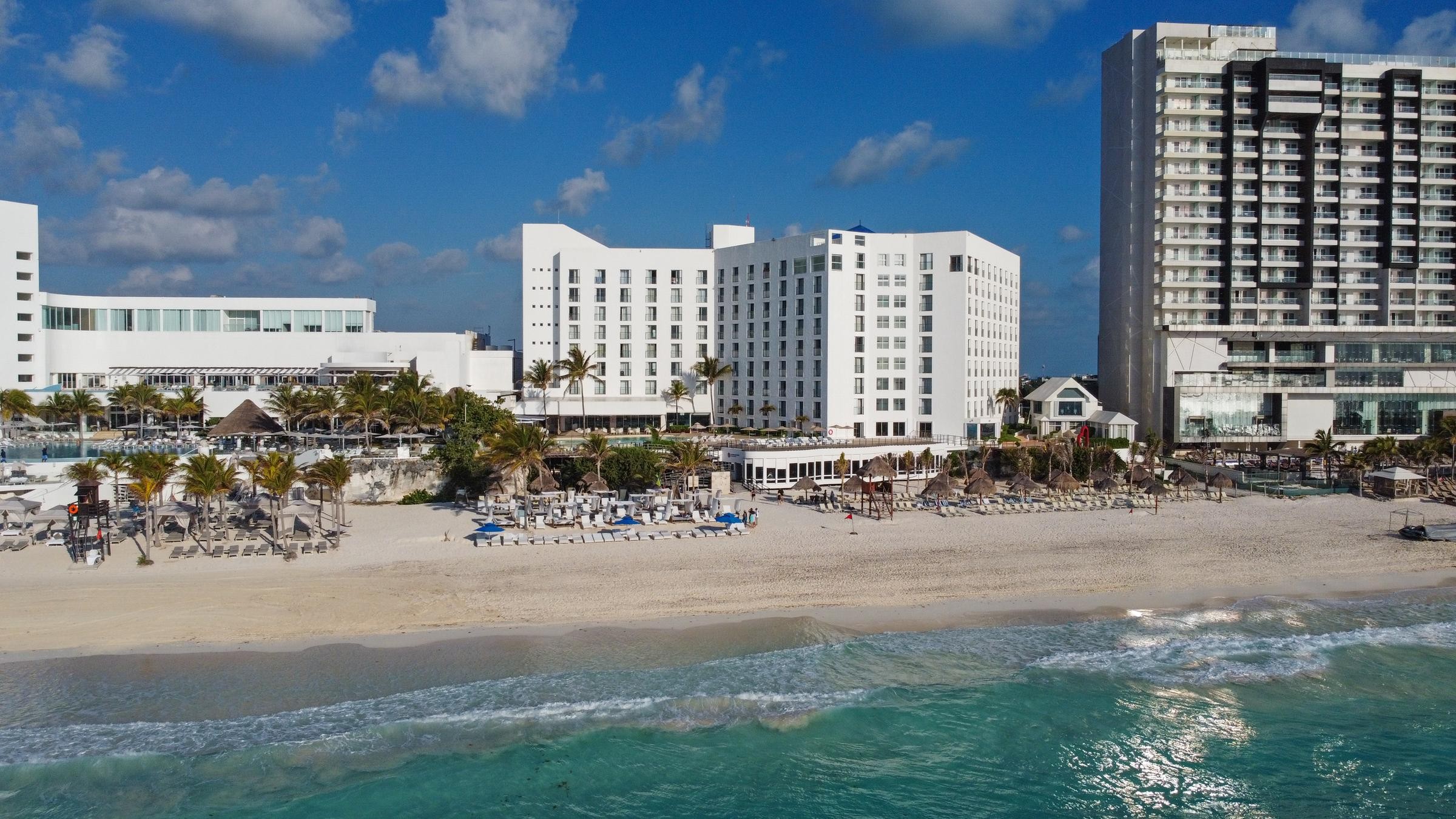 Sunset Royal Beach Resort