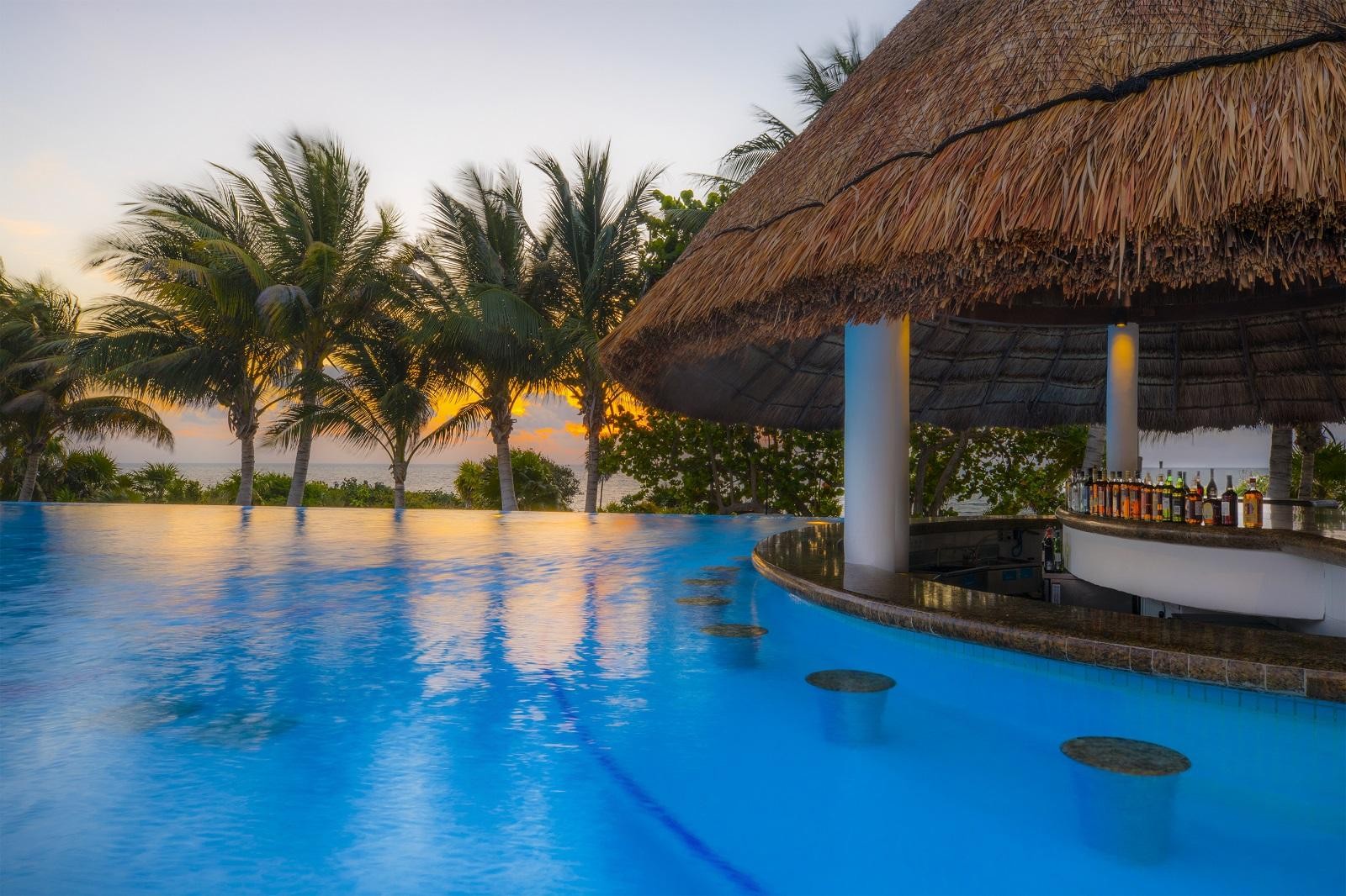 Moon Palace - The Grand 4