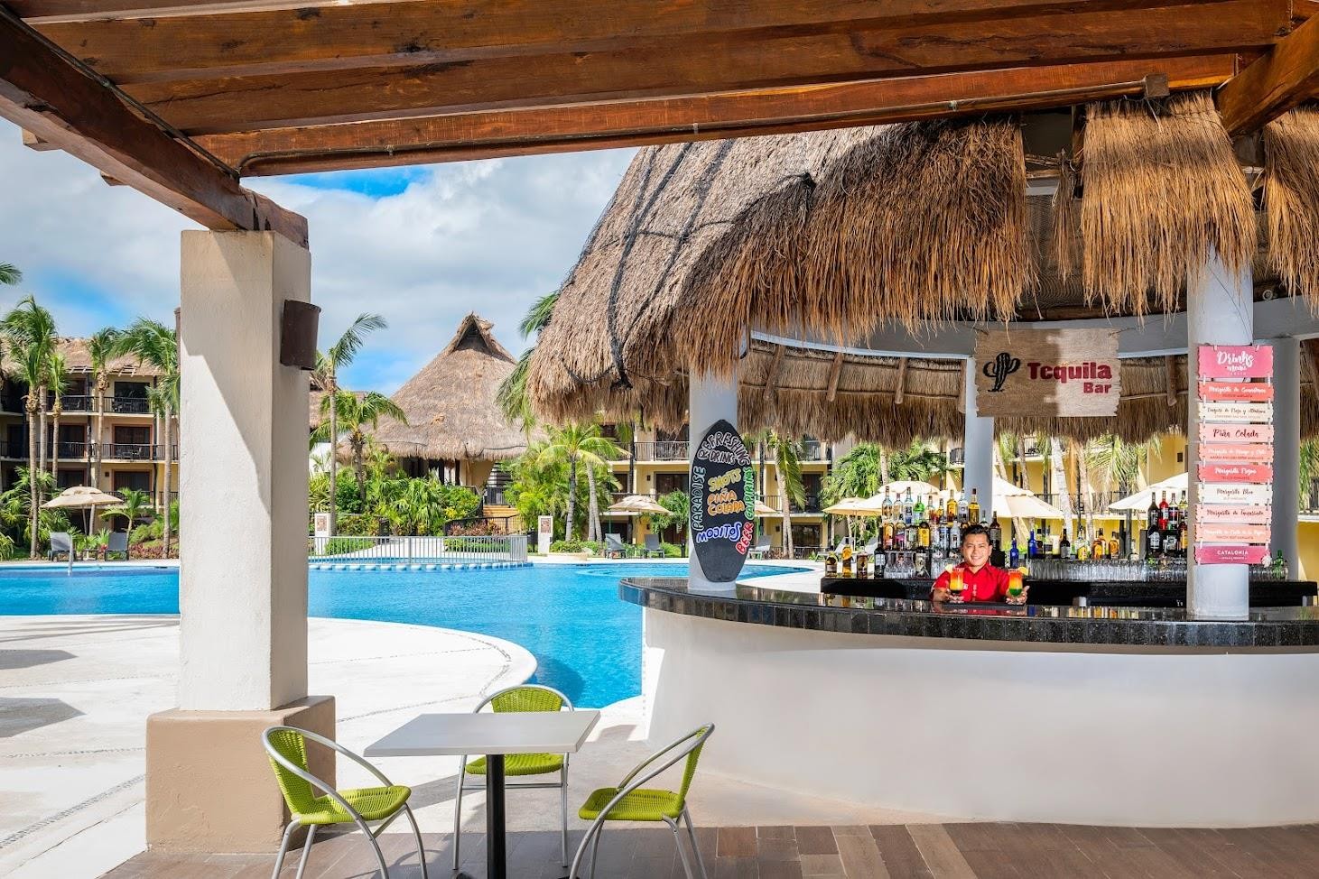 Catalonia Yucatán Beach 15