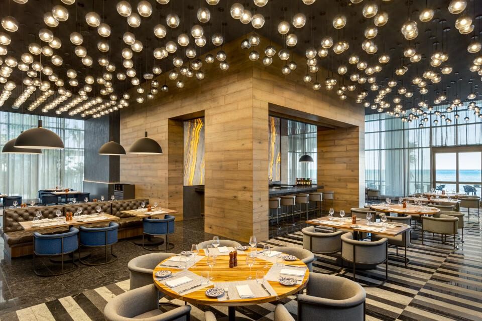 Hilton Cancun, an All Inclusive Resort 8