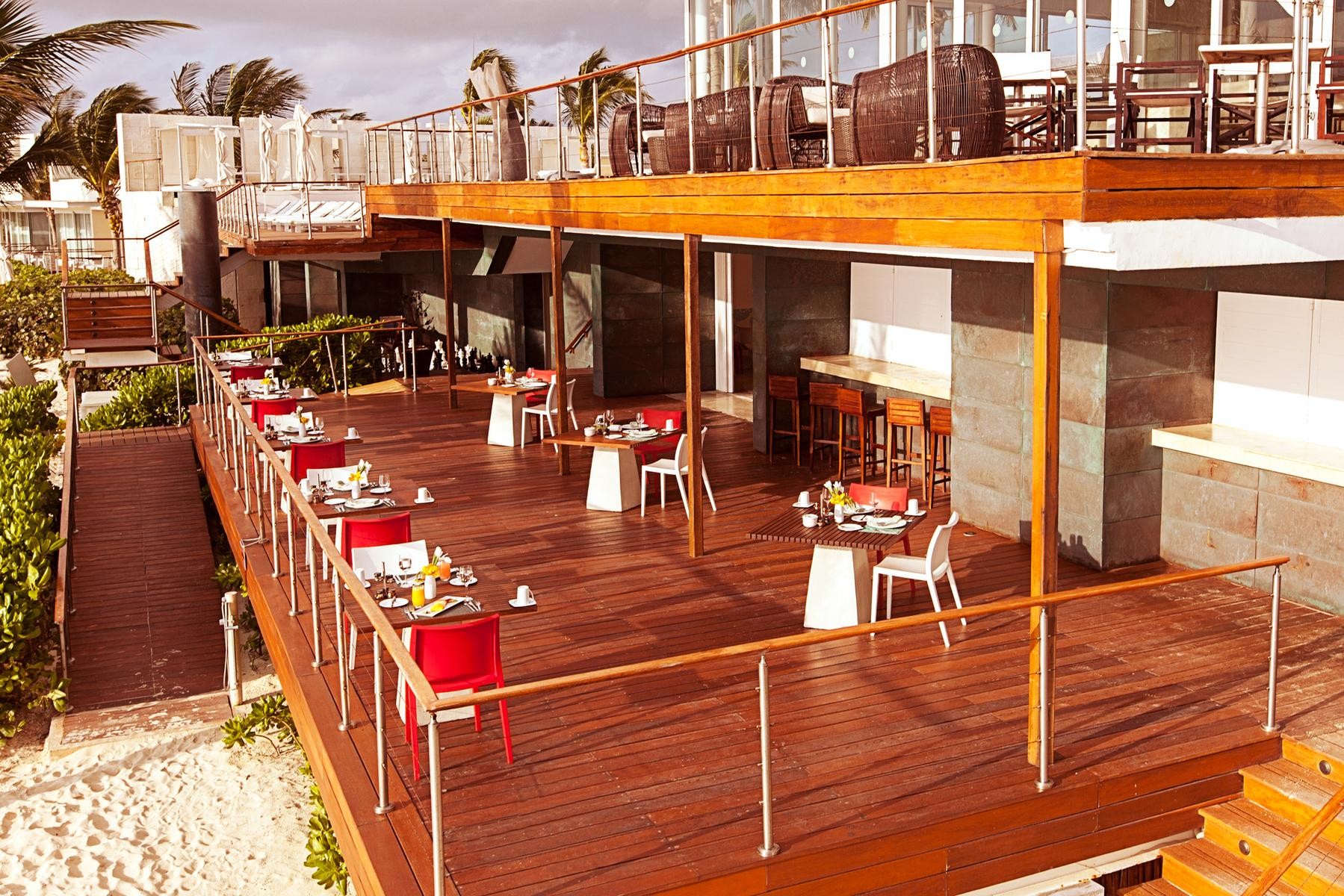 Blue Diamond Luxury Boutique 8