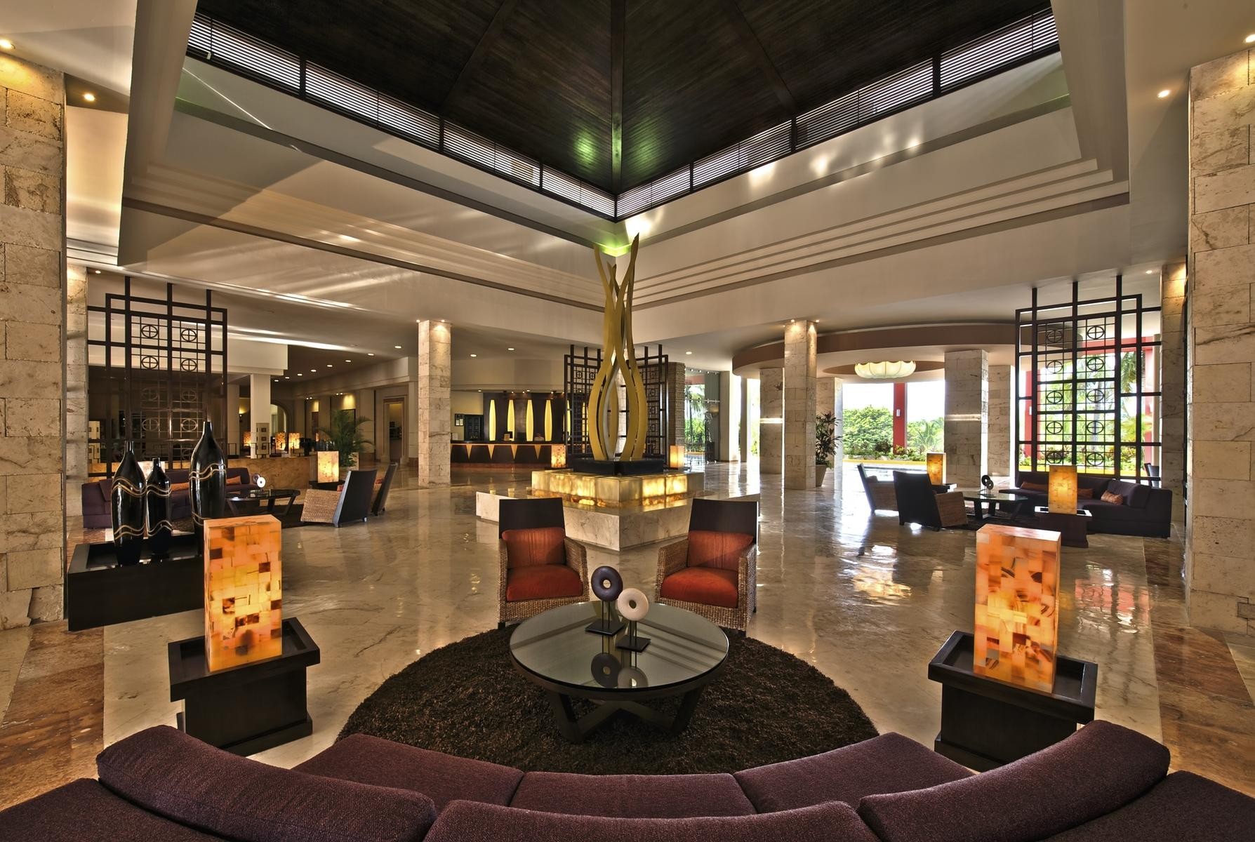 Ocean Maya Royale 16