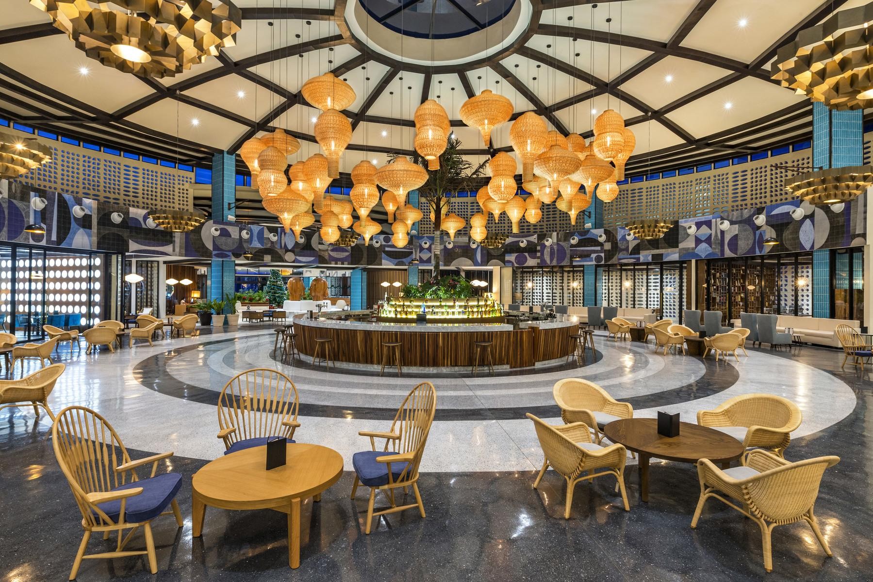 Ocean Riviera Paradise 8