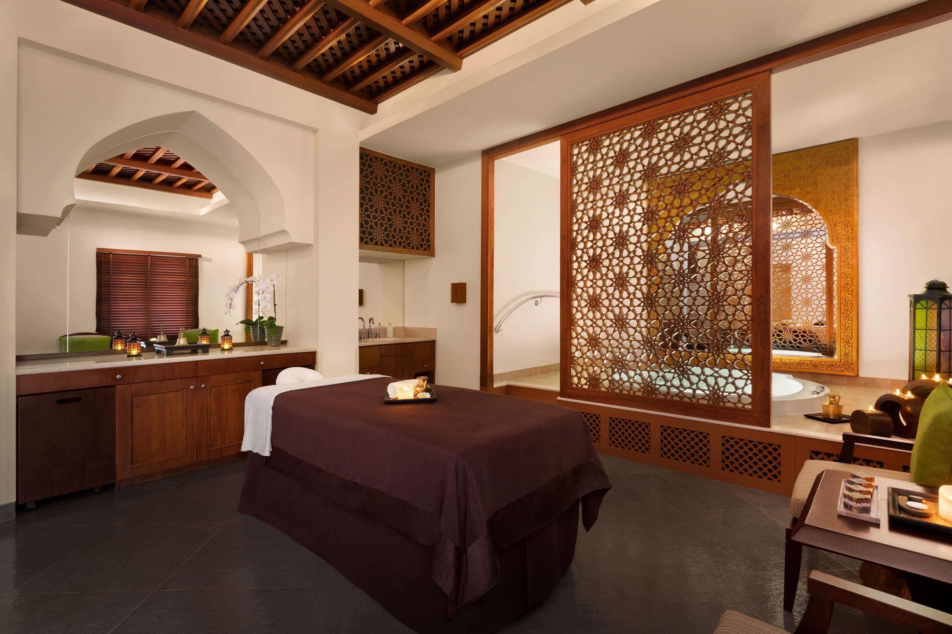 Shangri La Barr Al Jissah Resort and Spa Al Waha 20