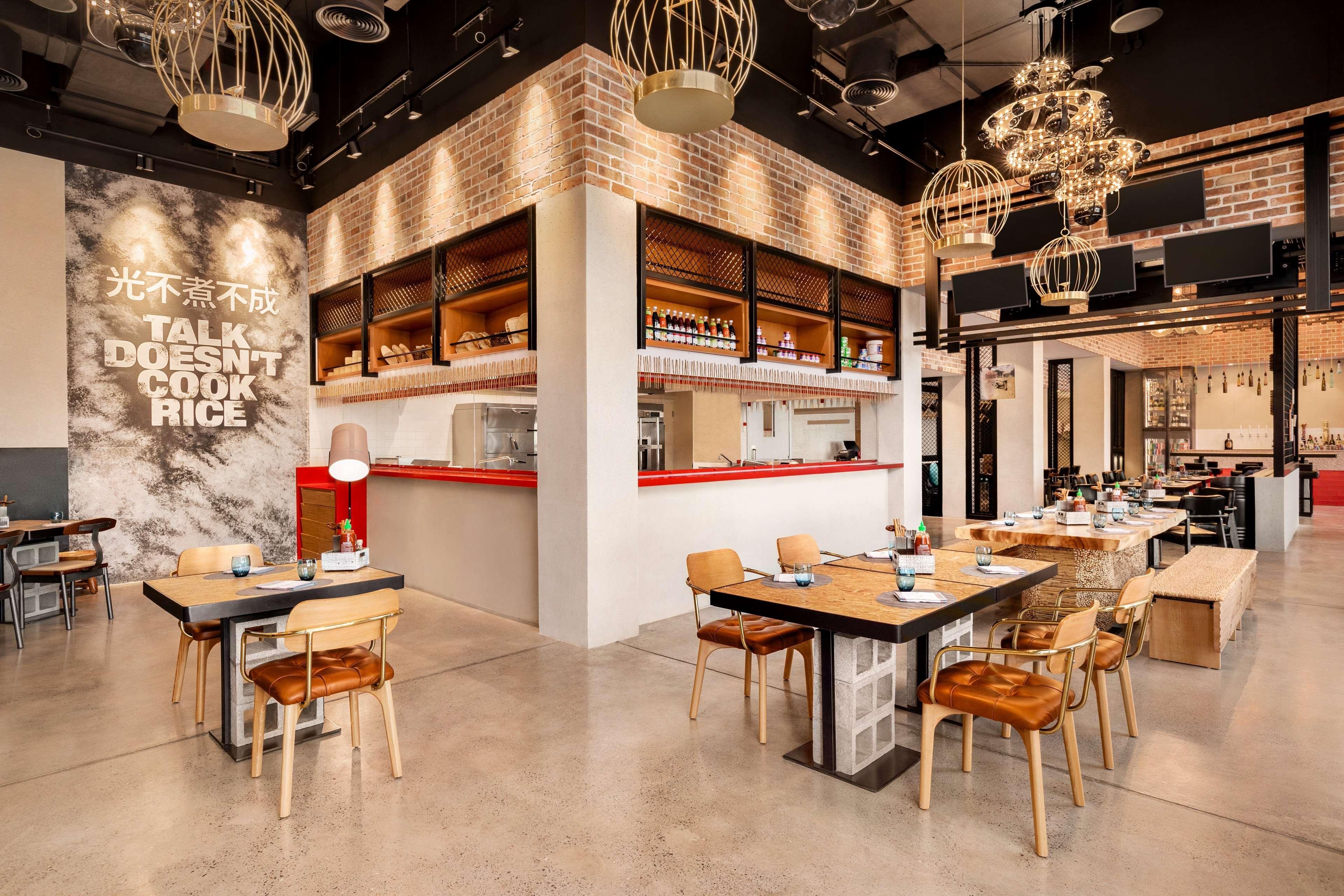 Shangri La Barr Al Jissah Resort and Spa Al Waha 16