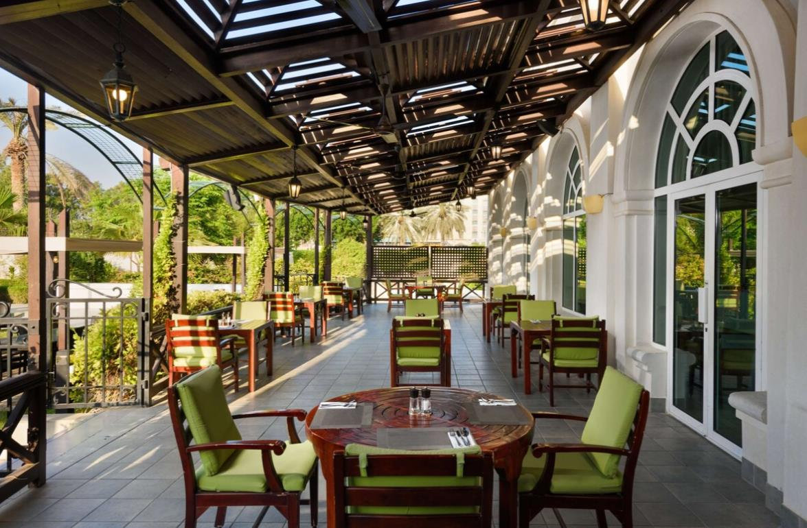 Radisson Blu Hotel, Muscat 12