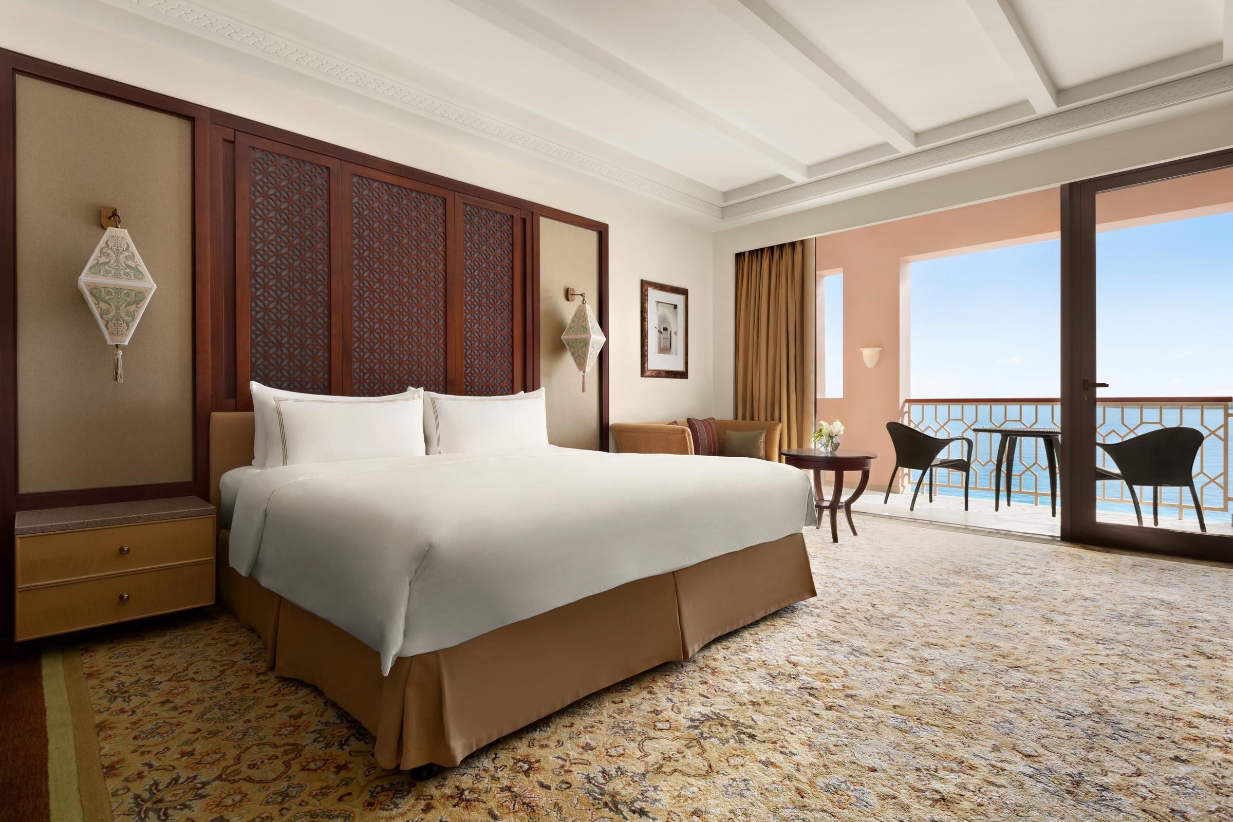 Shangri-La's Barr Al Jissah Resort & Spa - Al Husn 7