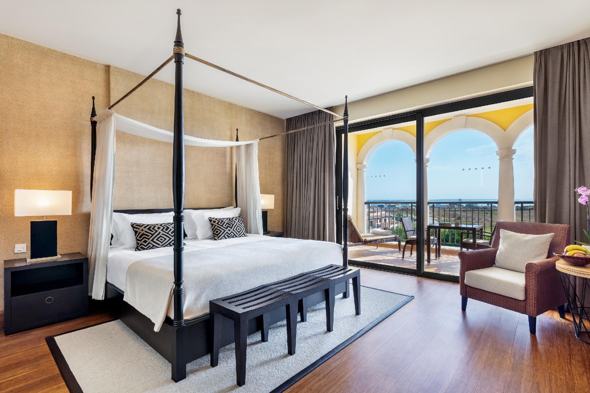 Cascade Wellness Resort 7