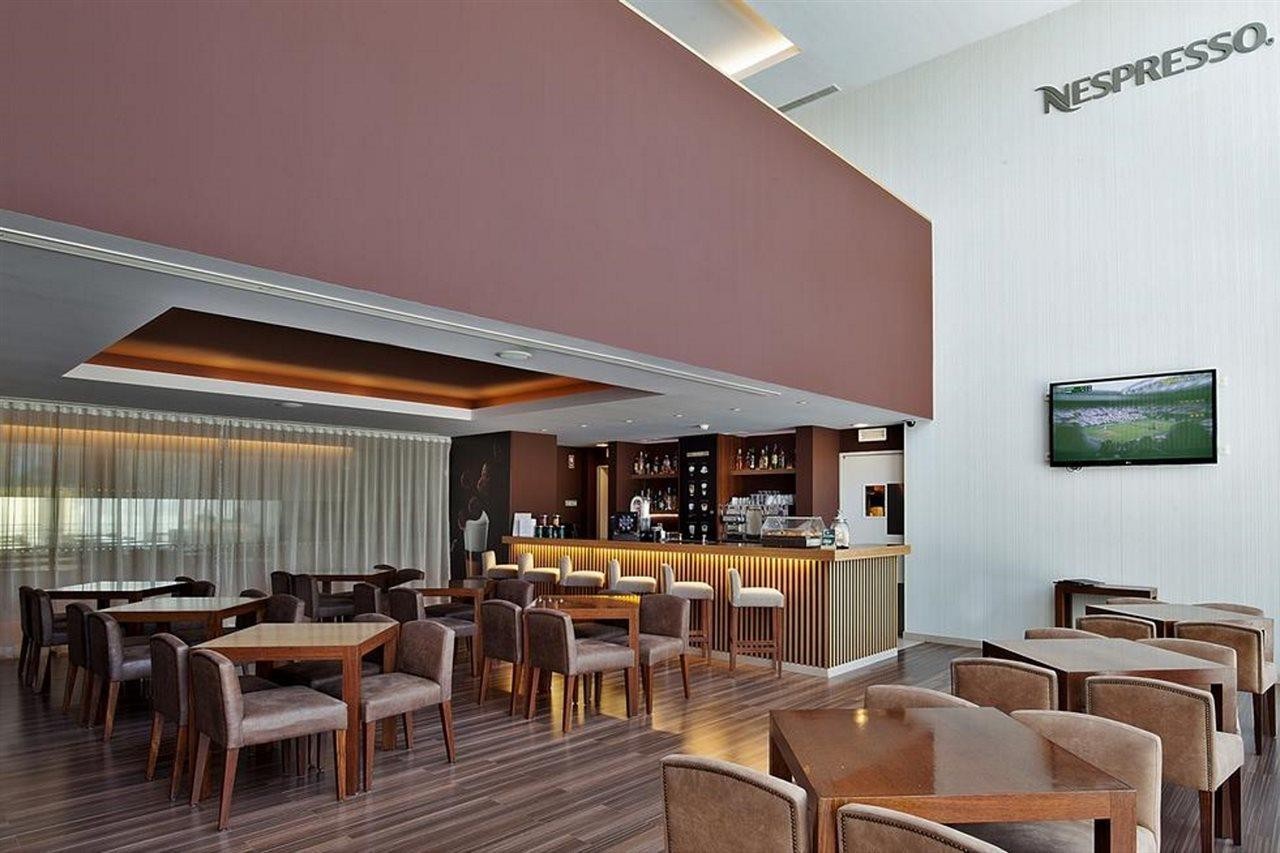 Wine&Books by the Sea Algarve Resort 9