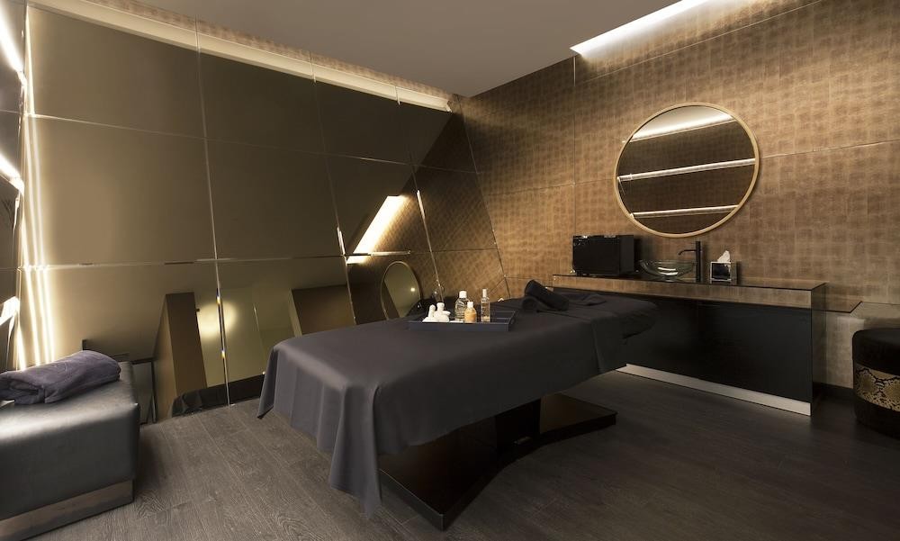 Wine&Books by the Sea Algarve Resort 13