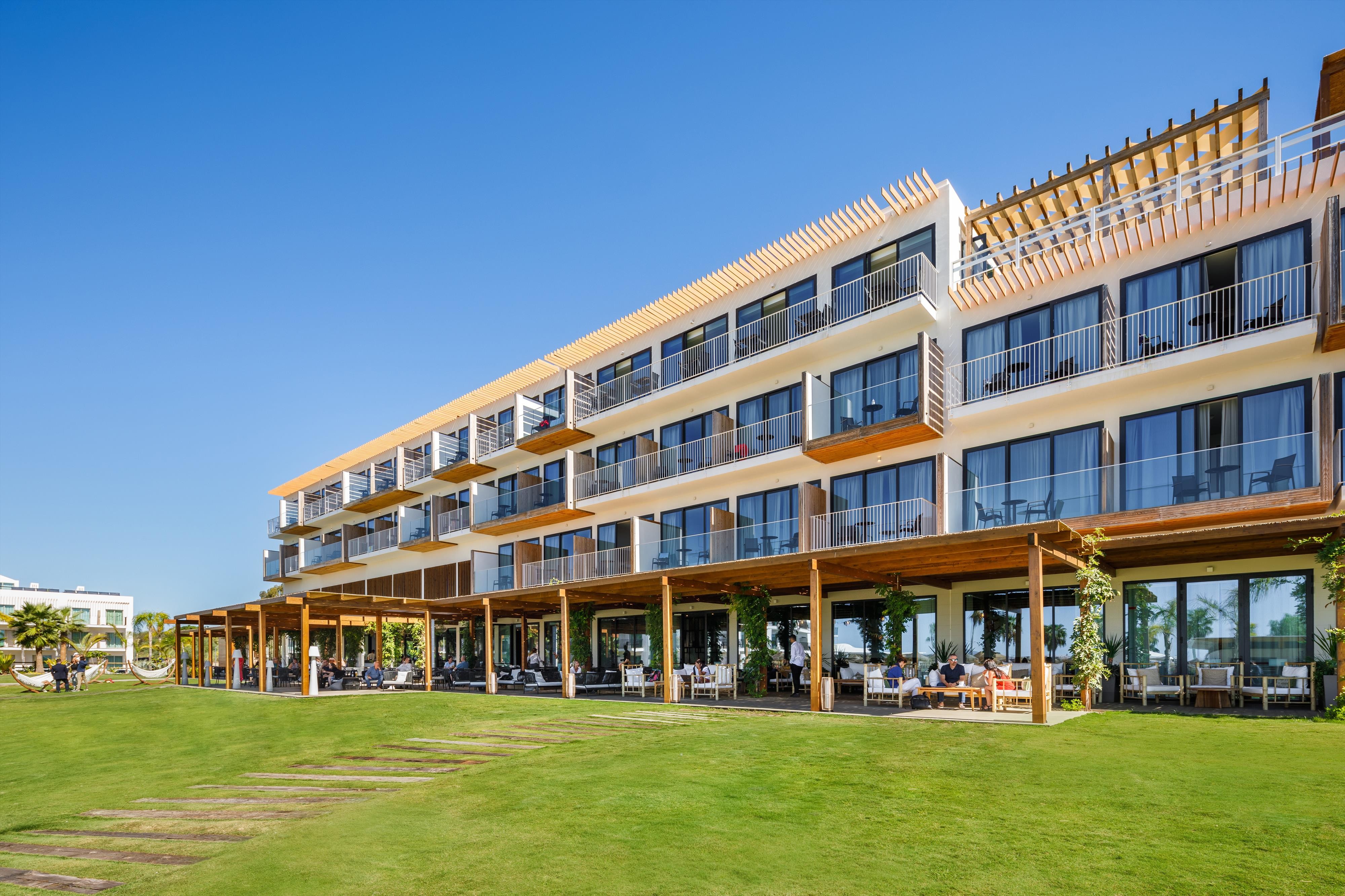 AP Cabanas Beach & Nature 32