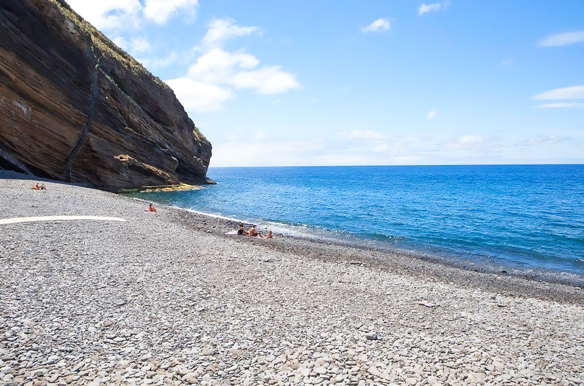 Dom Pedro Garajau 32