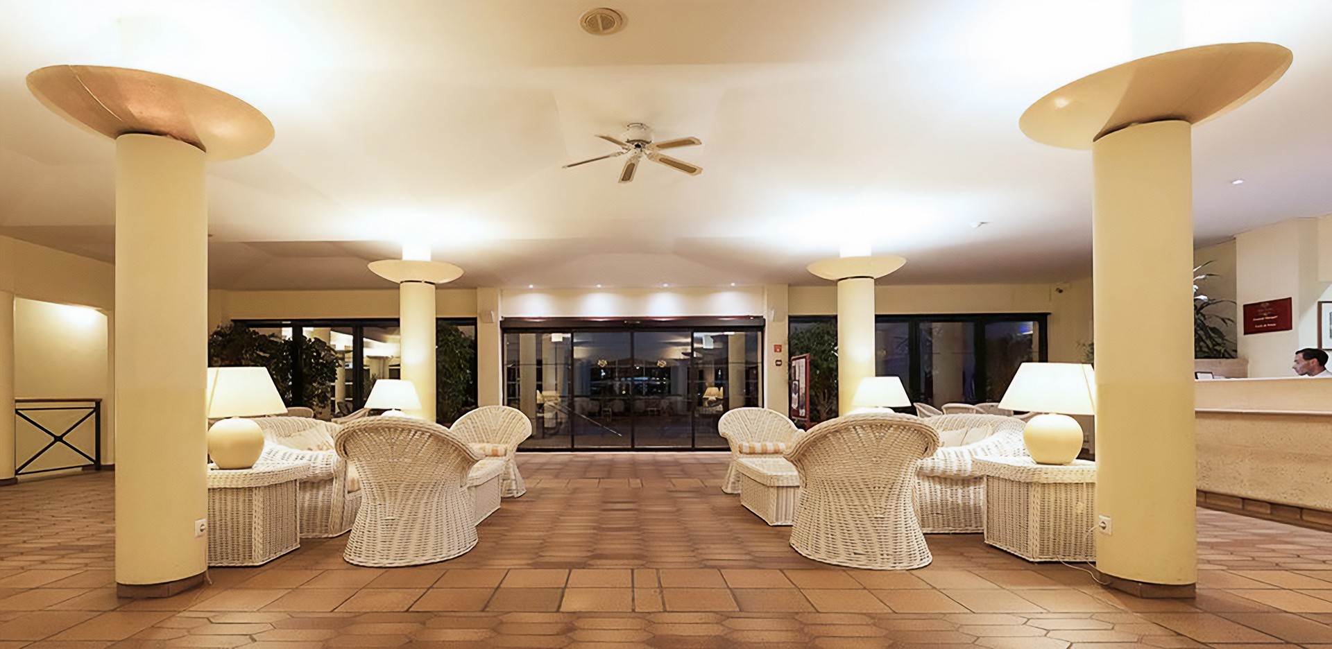 Dom Pedro Garajau 22