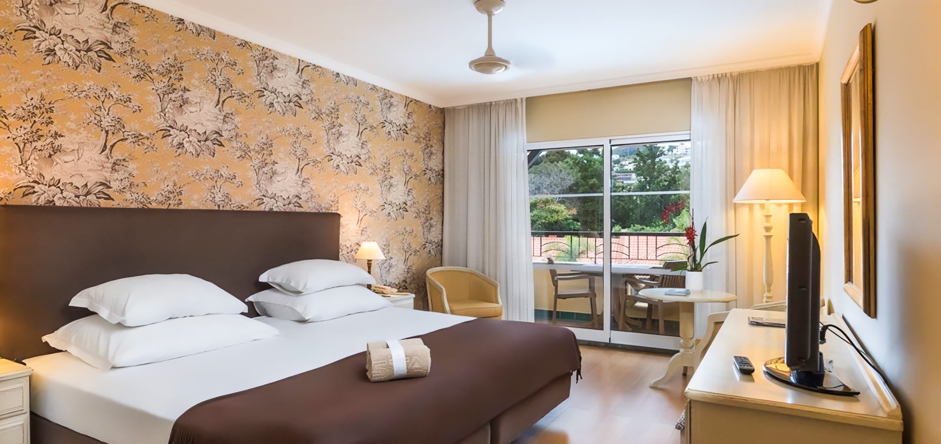 Pestana Village Garden 6