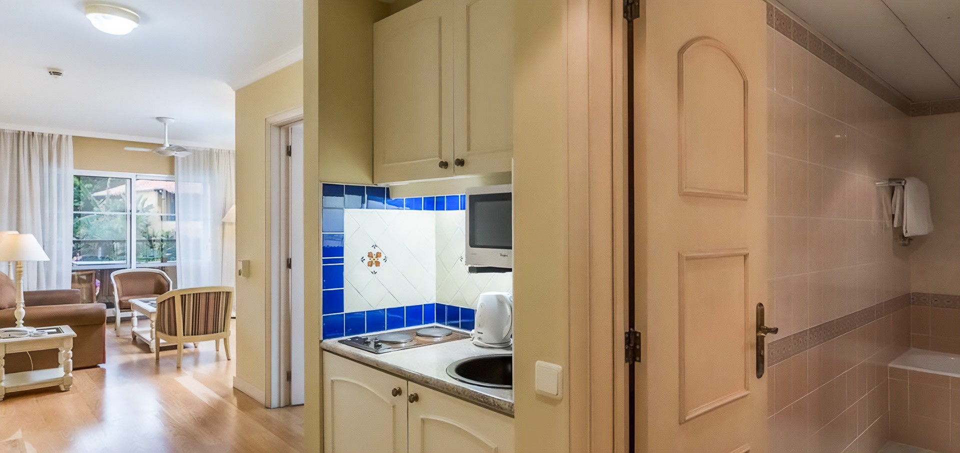 Pestana Village Garden 8