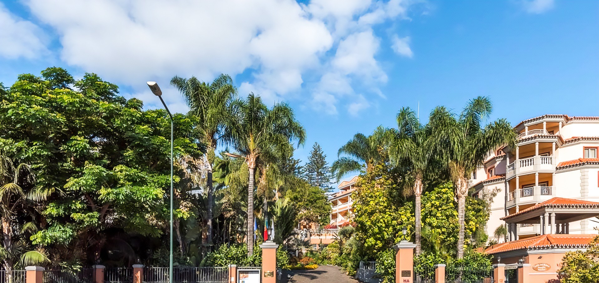 Pestana Village Garden 10