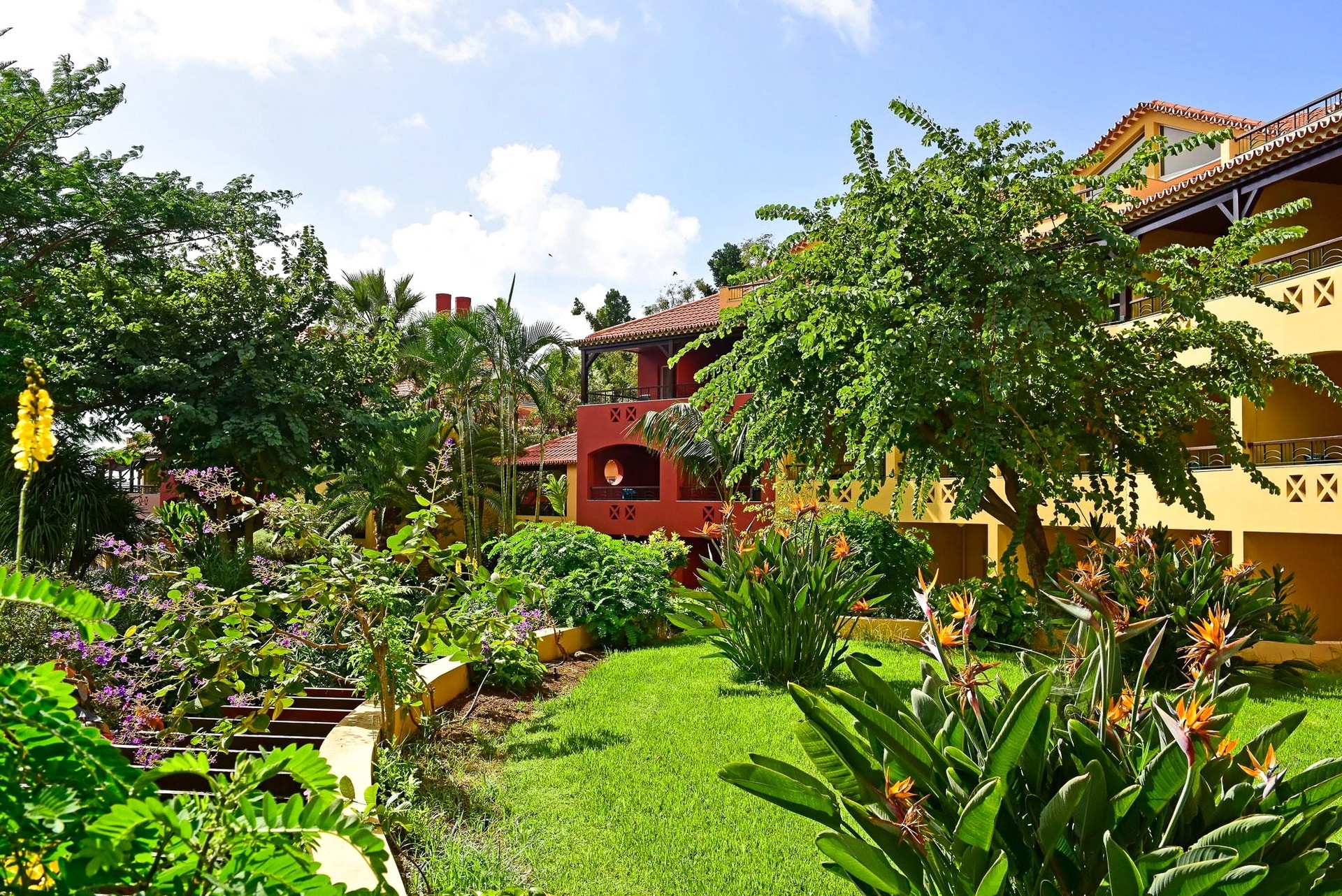 Pestana Village Garden 4