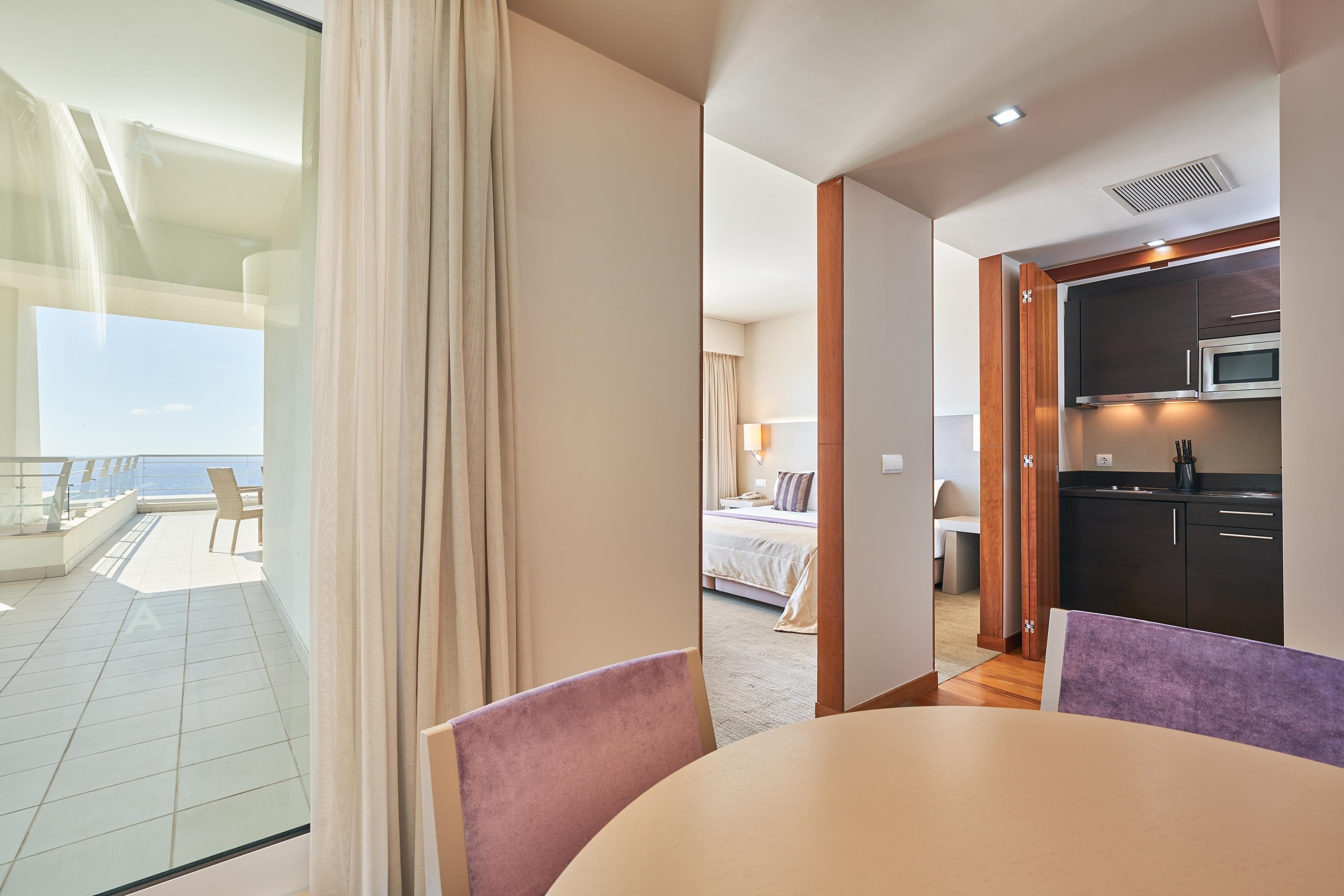 Melia Madeira Mare Resort & Spa 11