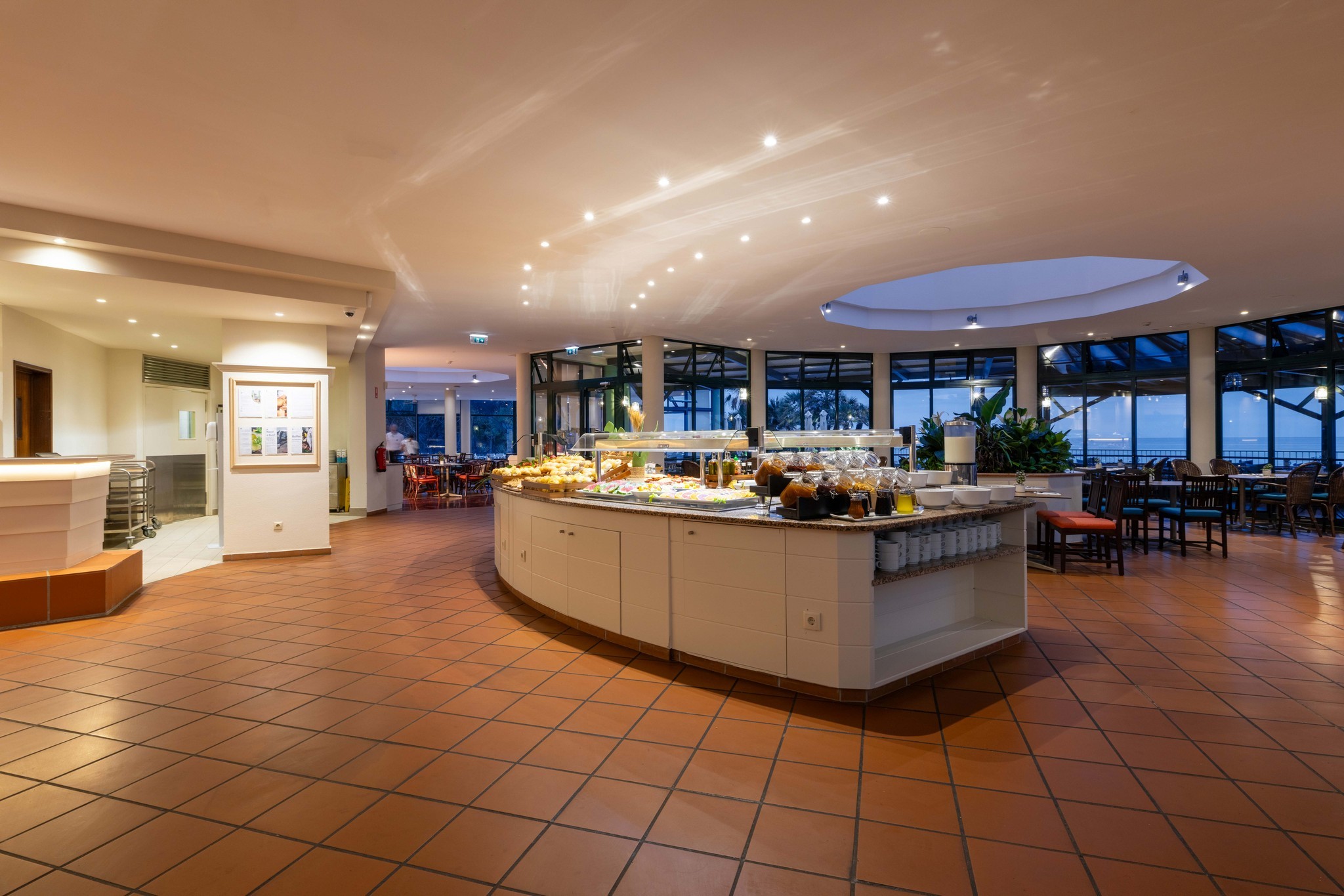 Pestana Ocean Bay 22