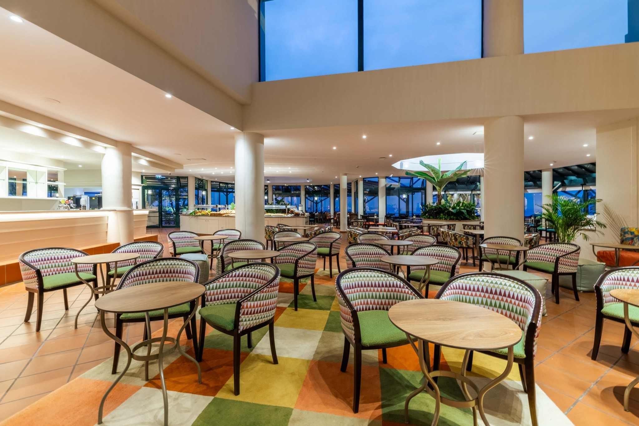 Pestana Ocean Bay 25