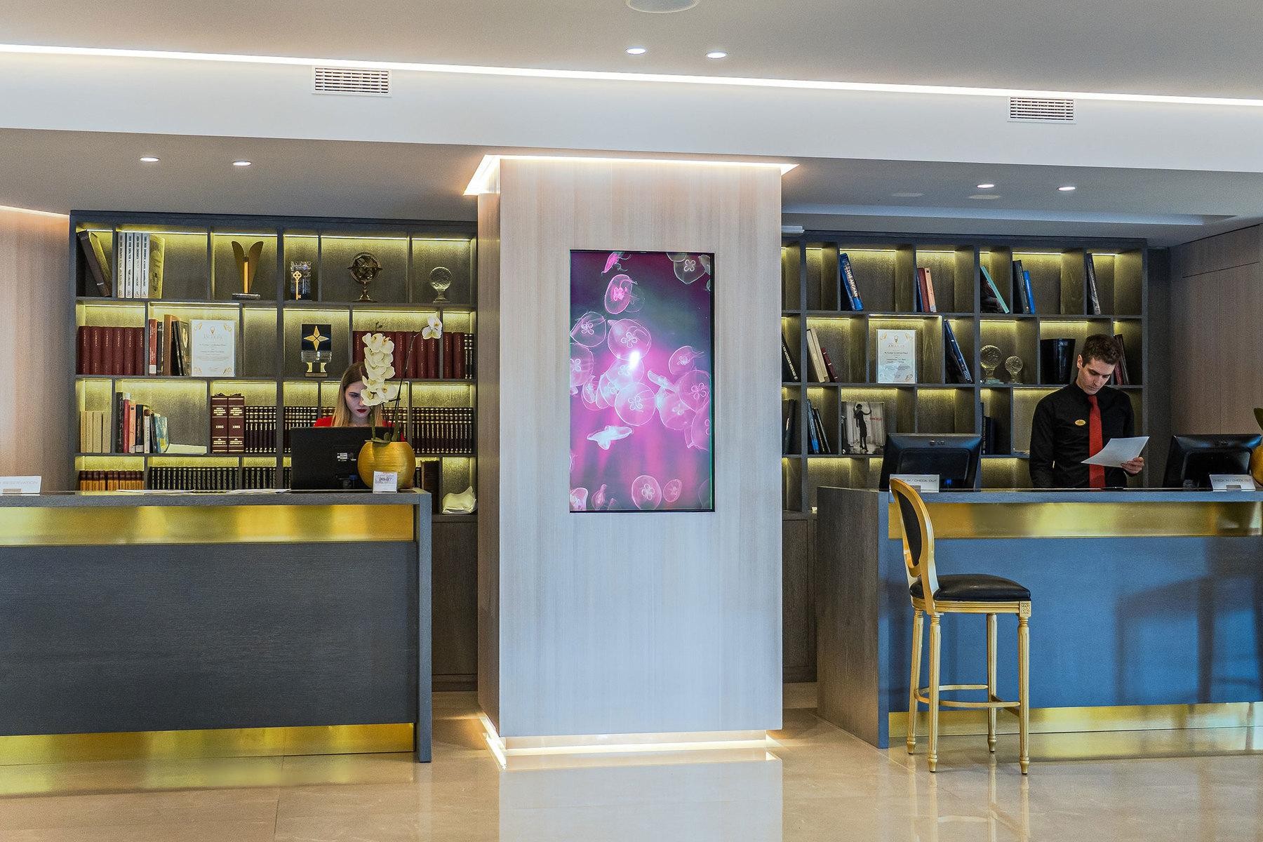 St. George Lycabettus Lifestyle 20