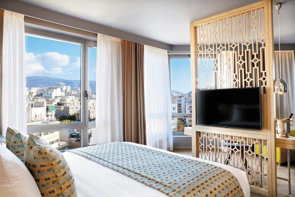 Zeus Wyndham Grand Athens