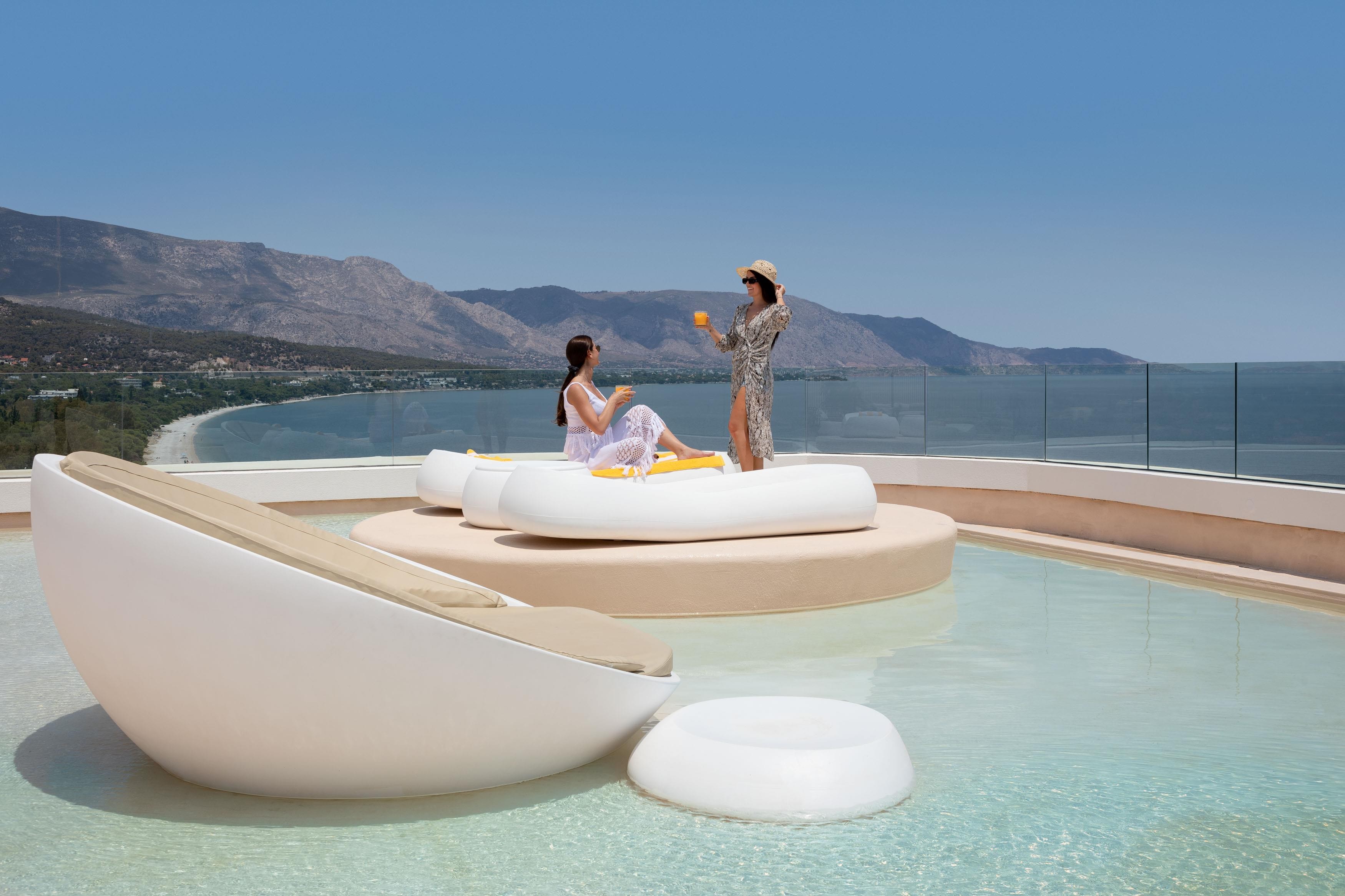 Isla Brown Corinthia, Curio Collection by Hilton