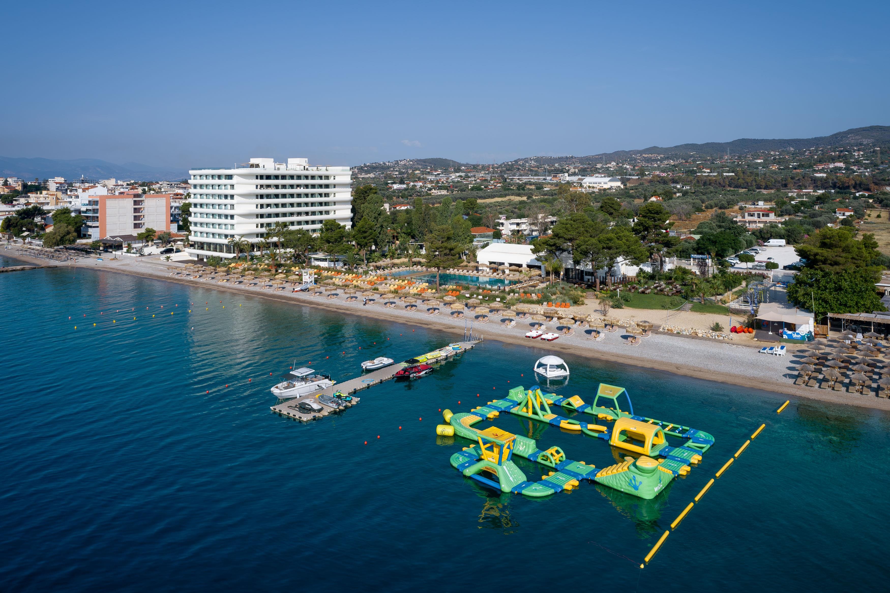 Isla Brown Corinthia, Curio Collection by Hilton 21