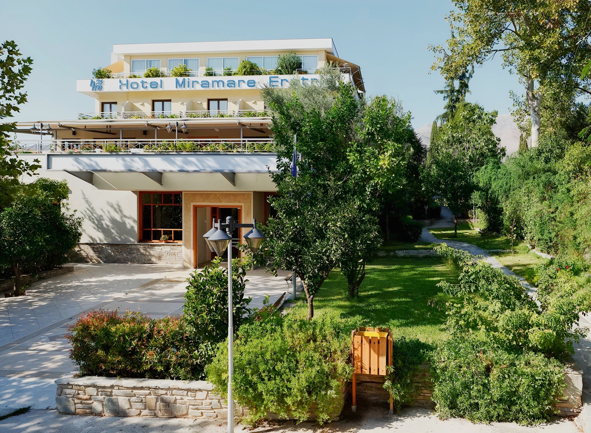 Miramare Hotel Eretria 18
