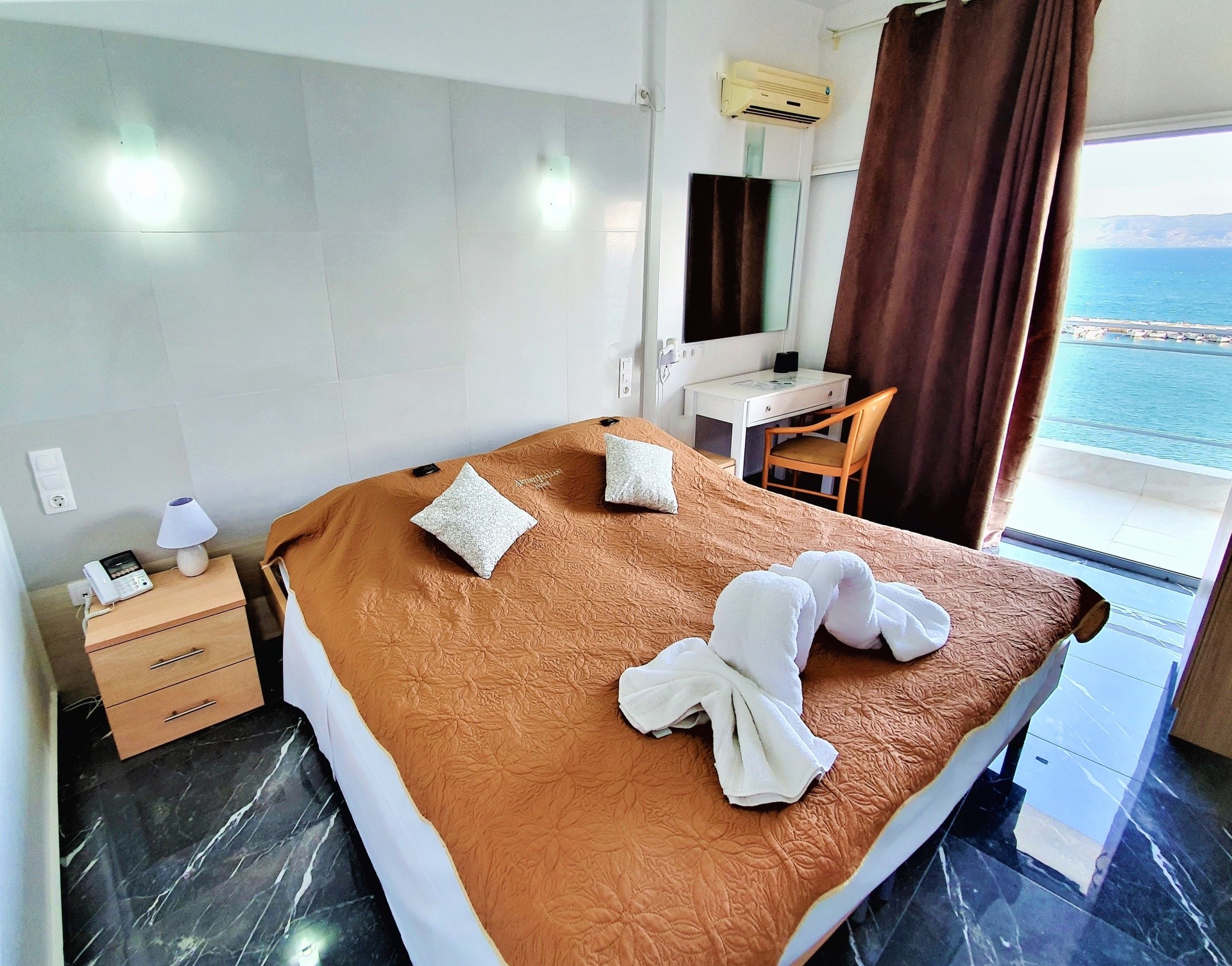 Porto Evia Boutique Hotel 8