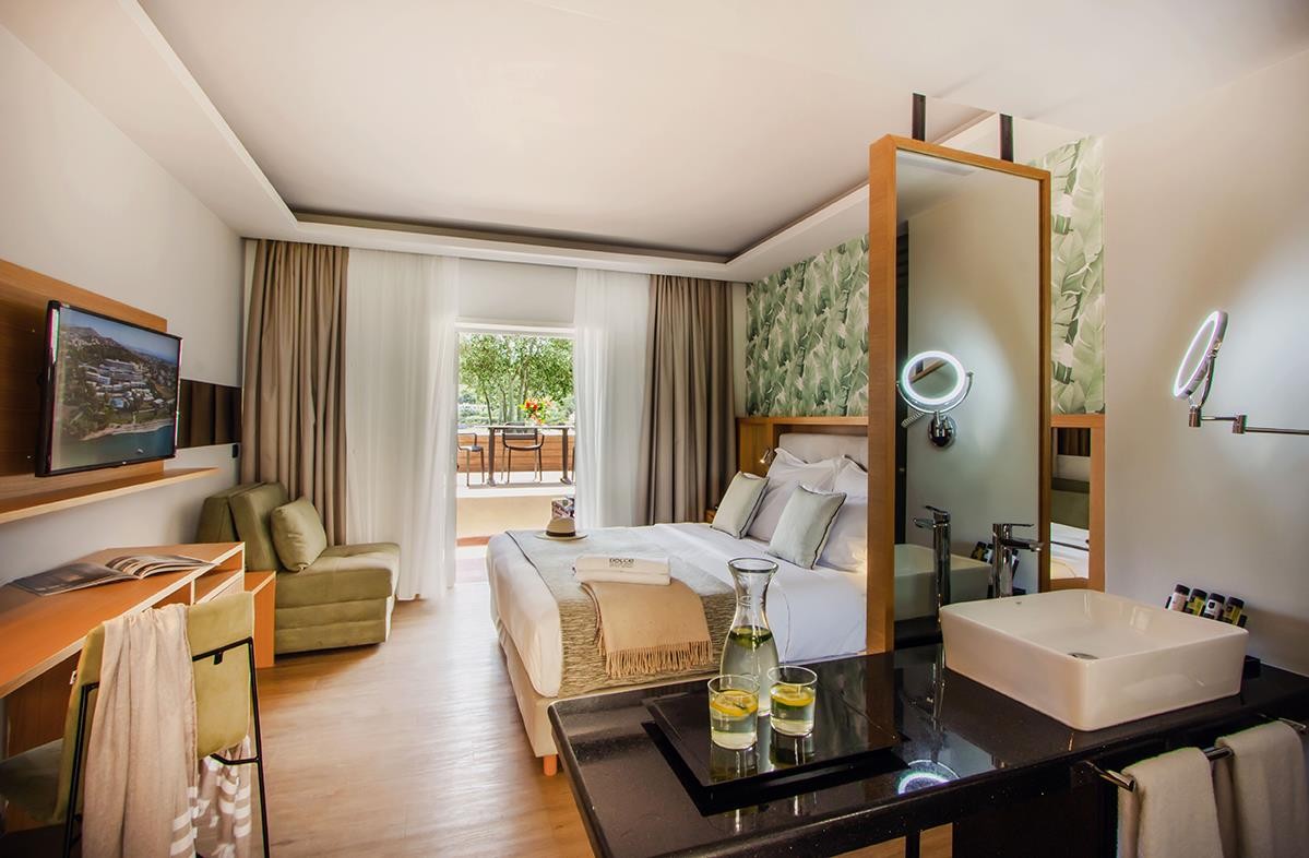 Dolce by Wyndham Athens Attica Riviera 11