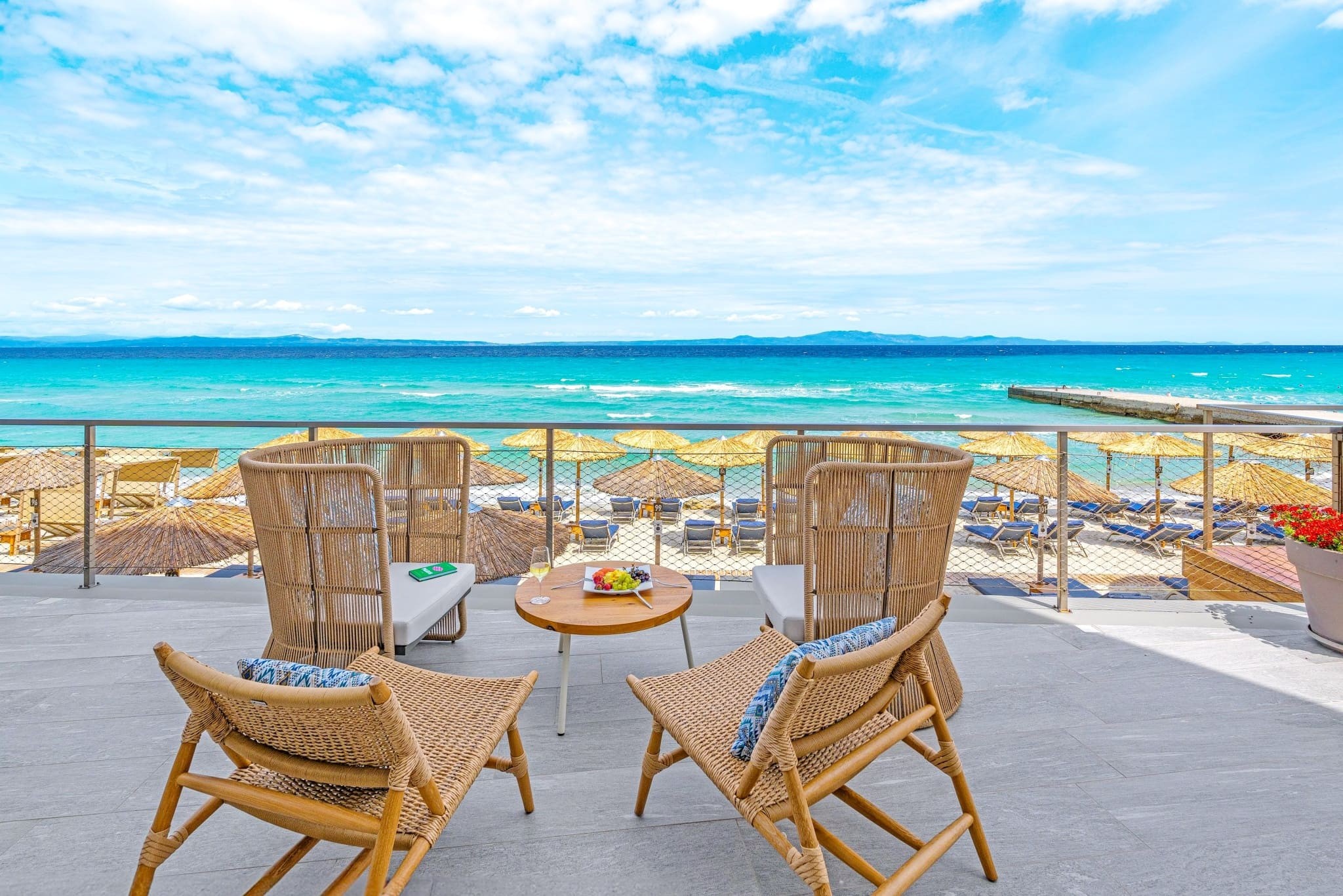 Ammon Zeus Luxury Beach Hotel 24