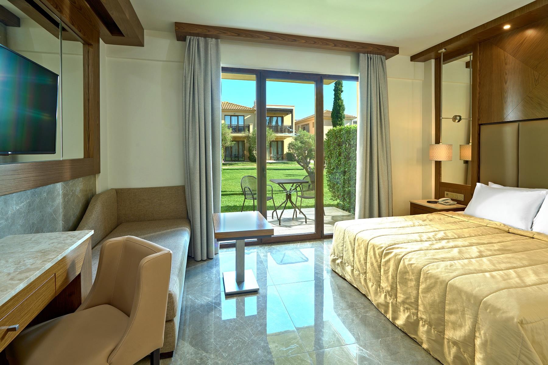 Mediterranean Village Hotel & SPA 6