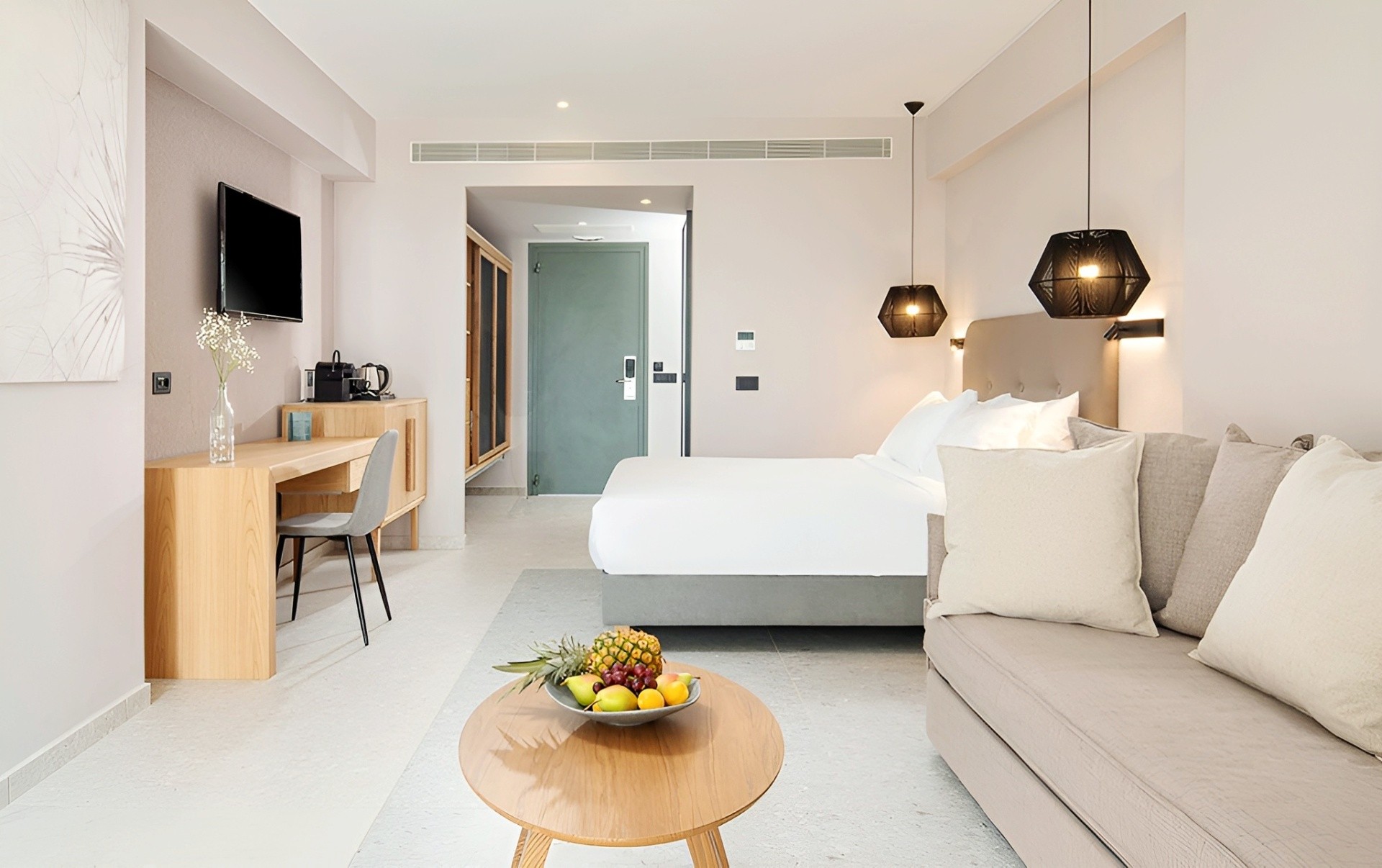 Portes Lithos Luxury Resort 10