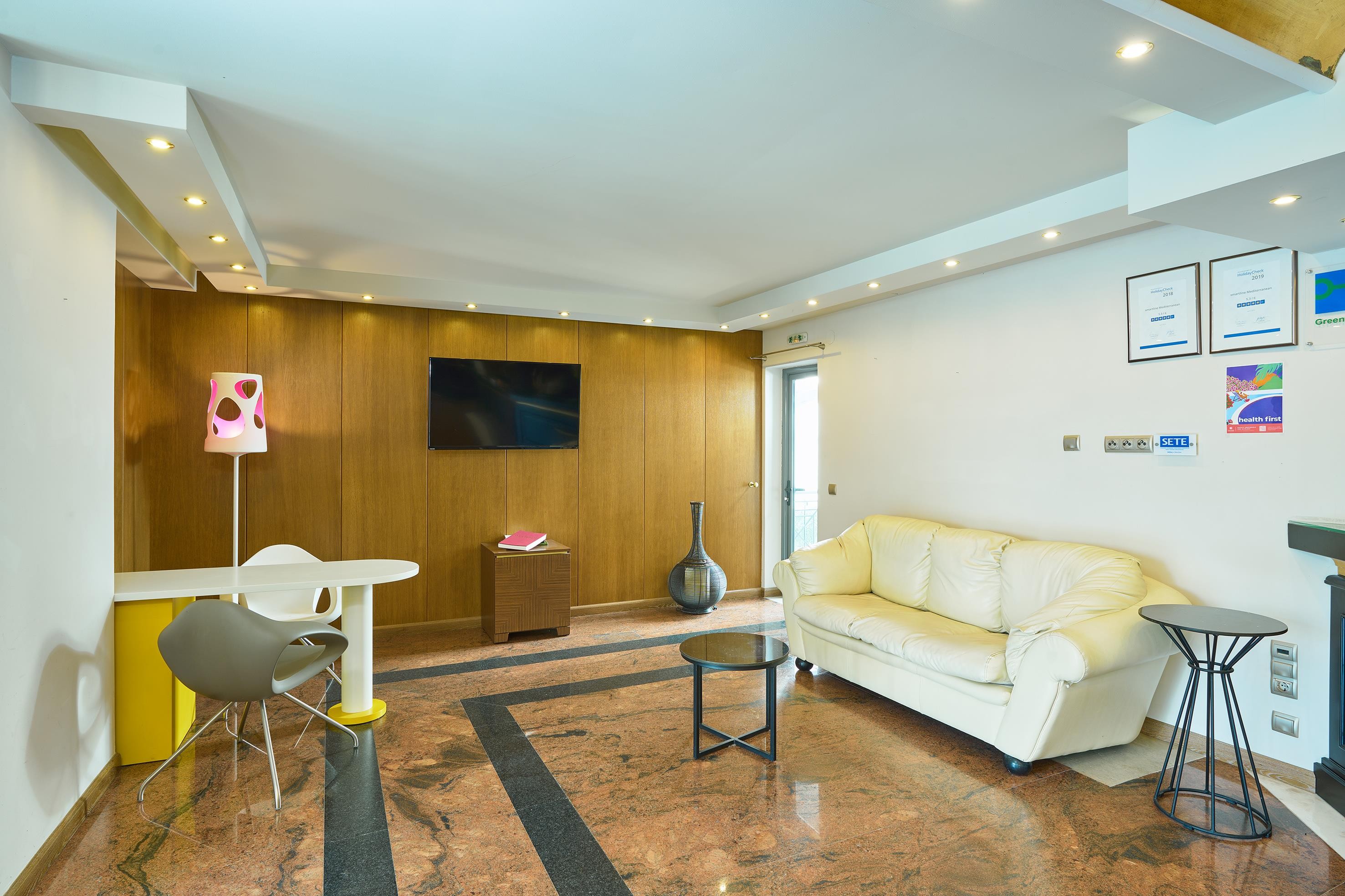 Mediterranean Resort 10