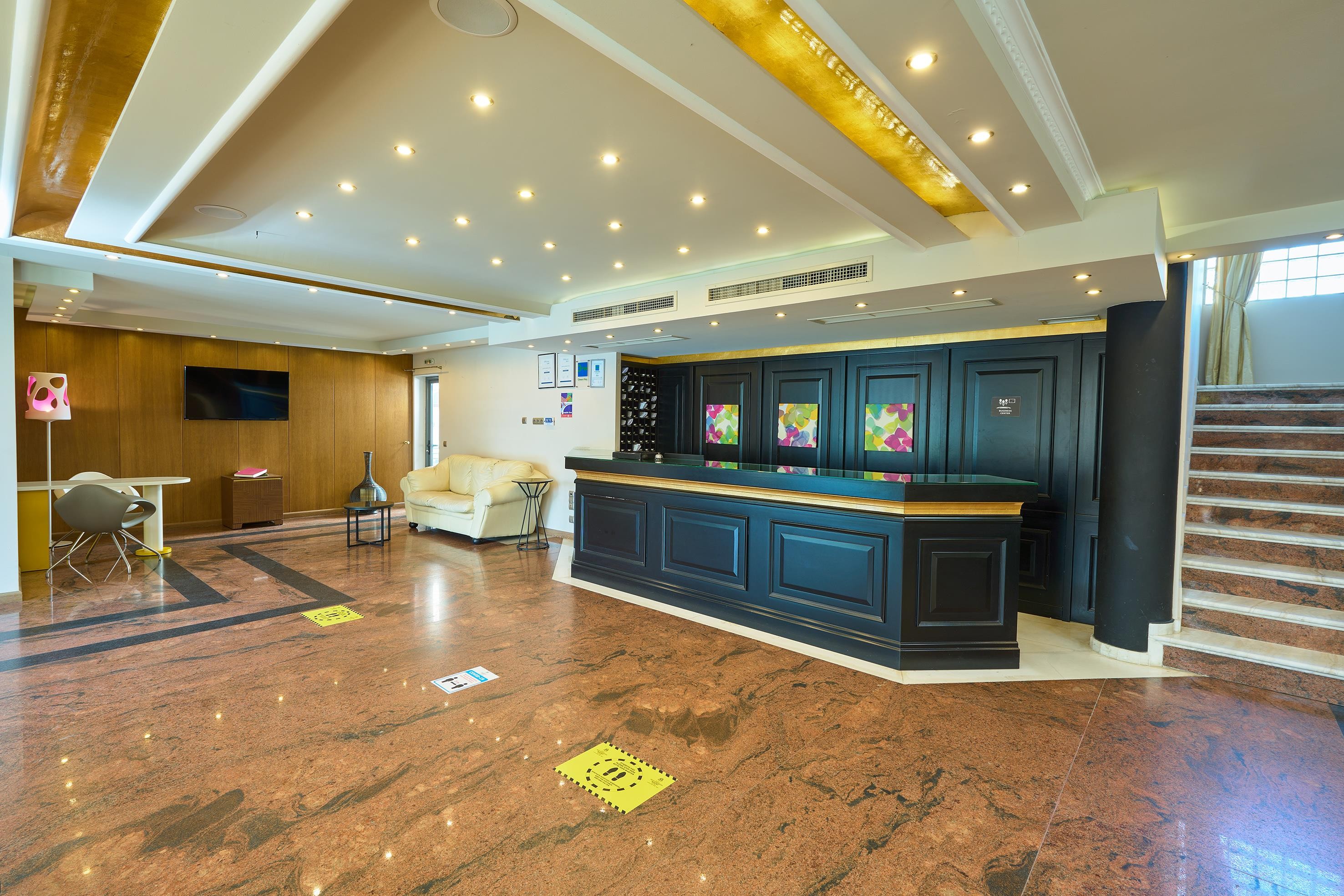 Mediterranean Resort 9