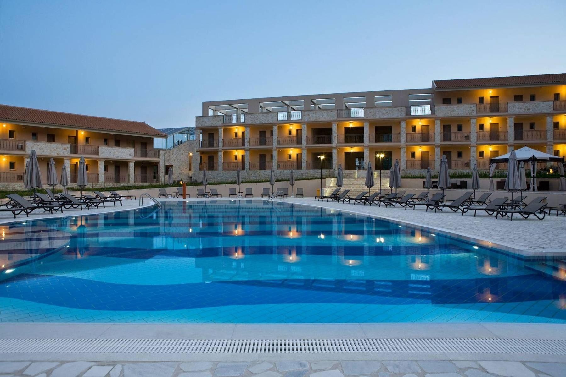 The Magnolia Resort 14