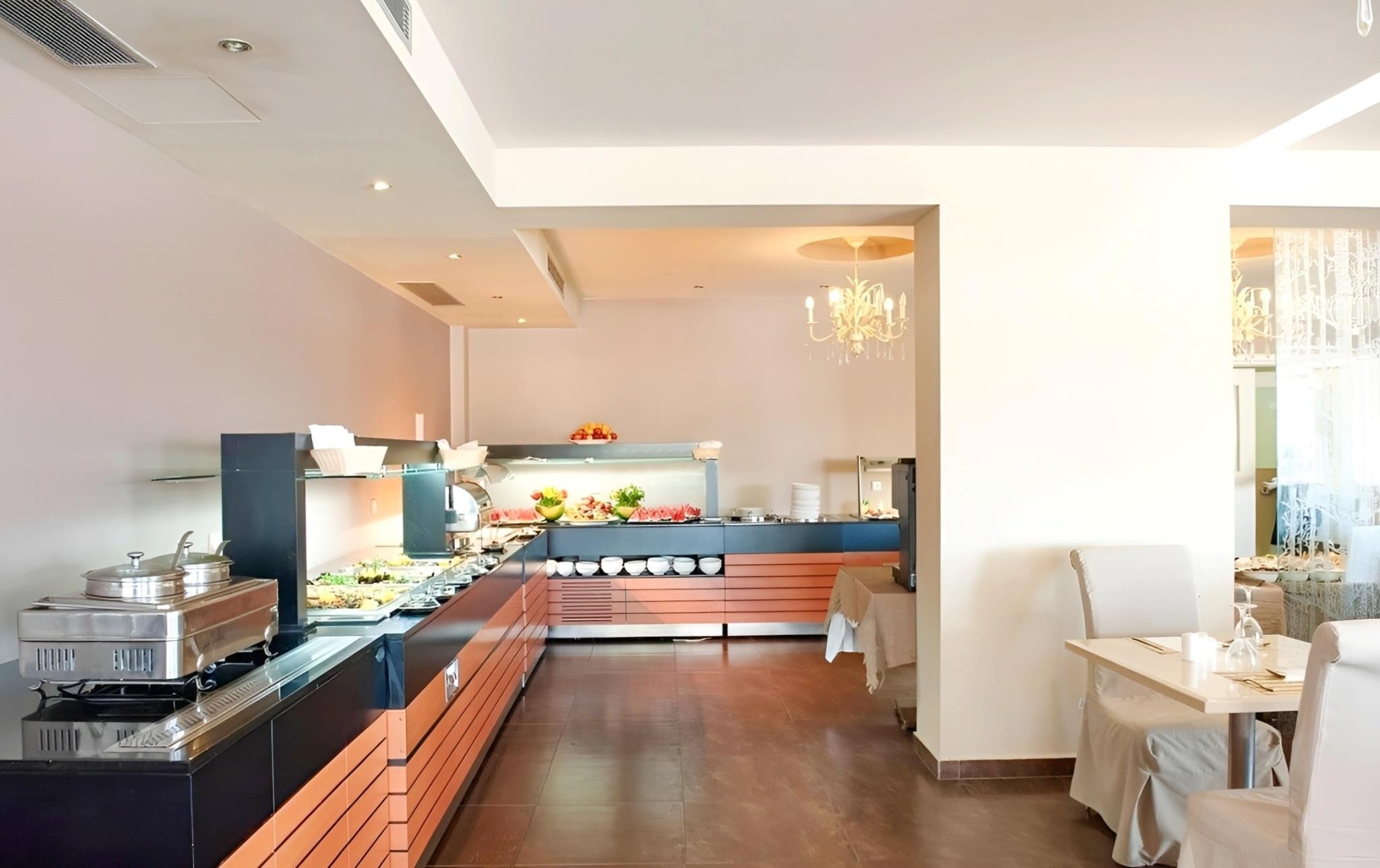 Utopia Resort & Spa 21