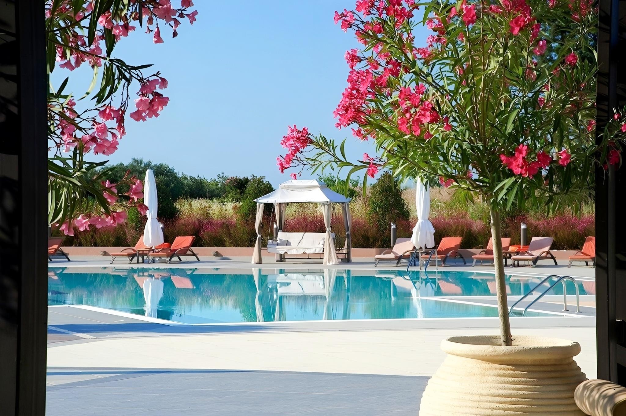 Utopia Resort & Spa 6