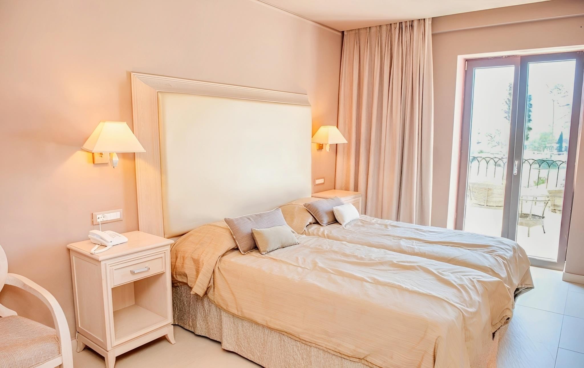 Utopia Resort & Spa 7